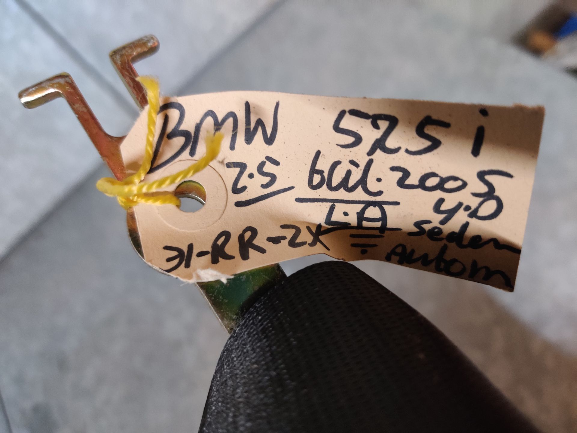 BMW 525i rolgordels, deurklinken en nog veel meer bij Stegeman Autosloperij in Exel bij Lochem.