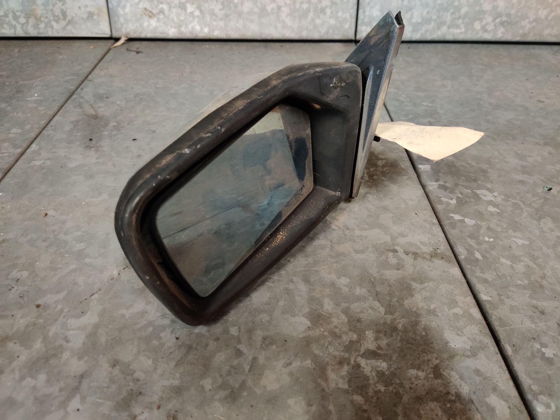 Mercedes W123 spiegel bij www.stegemancarparts.nl