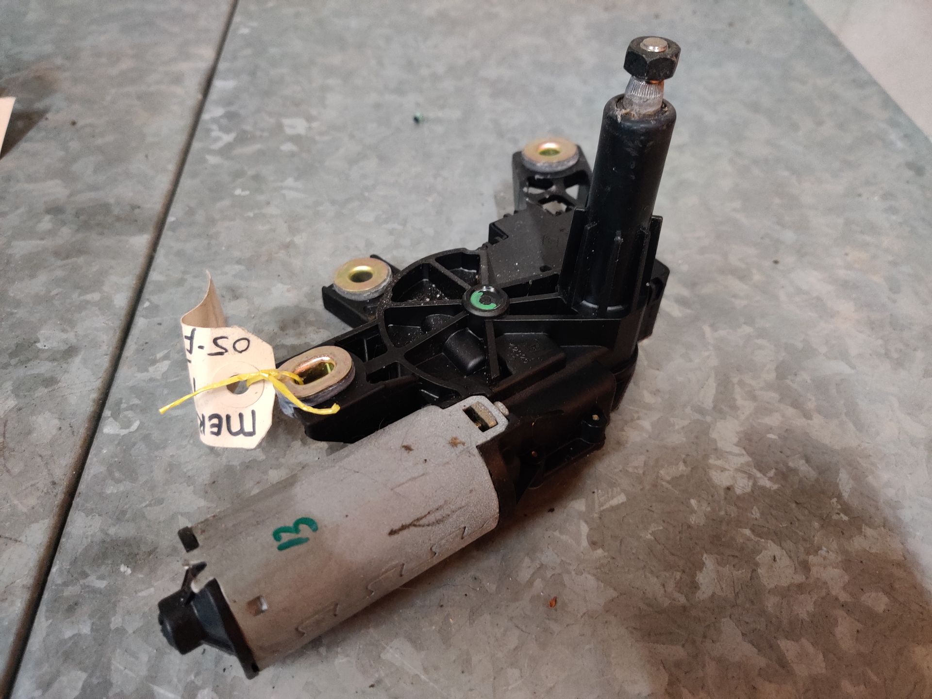 Mercedes A klasse gebruikte onderdelen bij www.stegemancarparts.nl  Afhalen ook mogelijk.