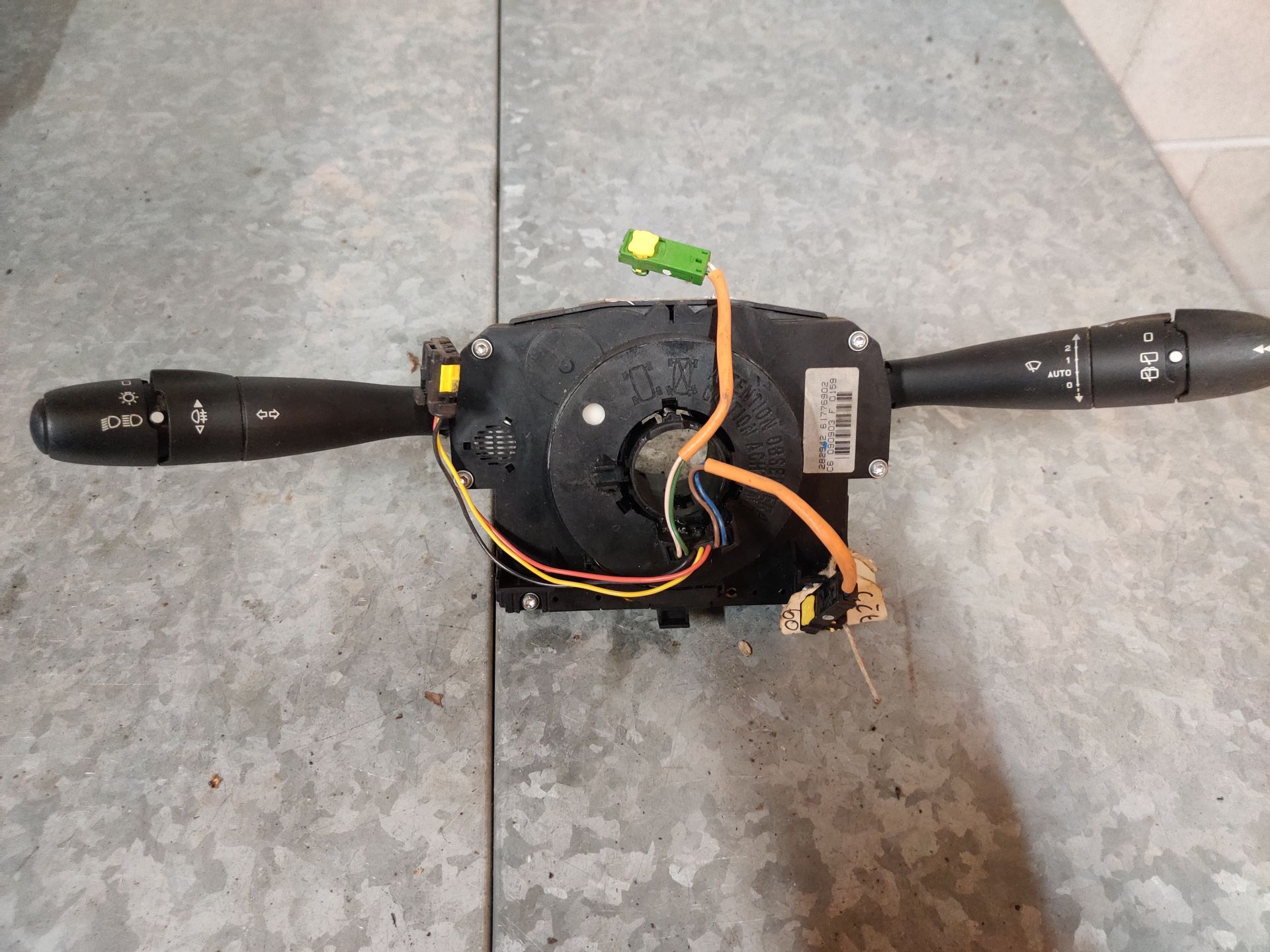 Stuurkolomschakelaars, bobines, gasklephuis bij www.stegemancarparts.nl