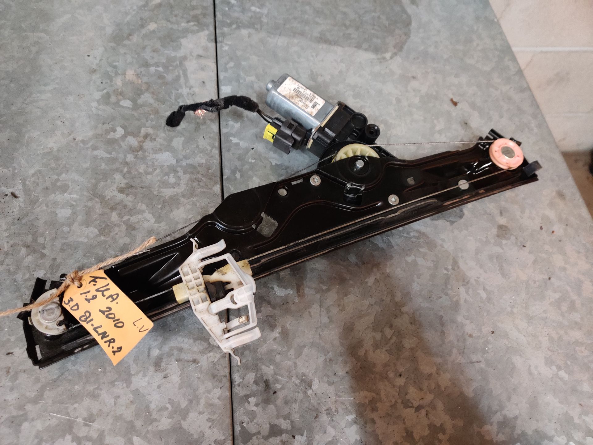 Fiat Panda, Ford Ka, Peugeot 307 bobines, rempedalen, raammotor, zekeringkast Stegeman Autosloperij