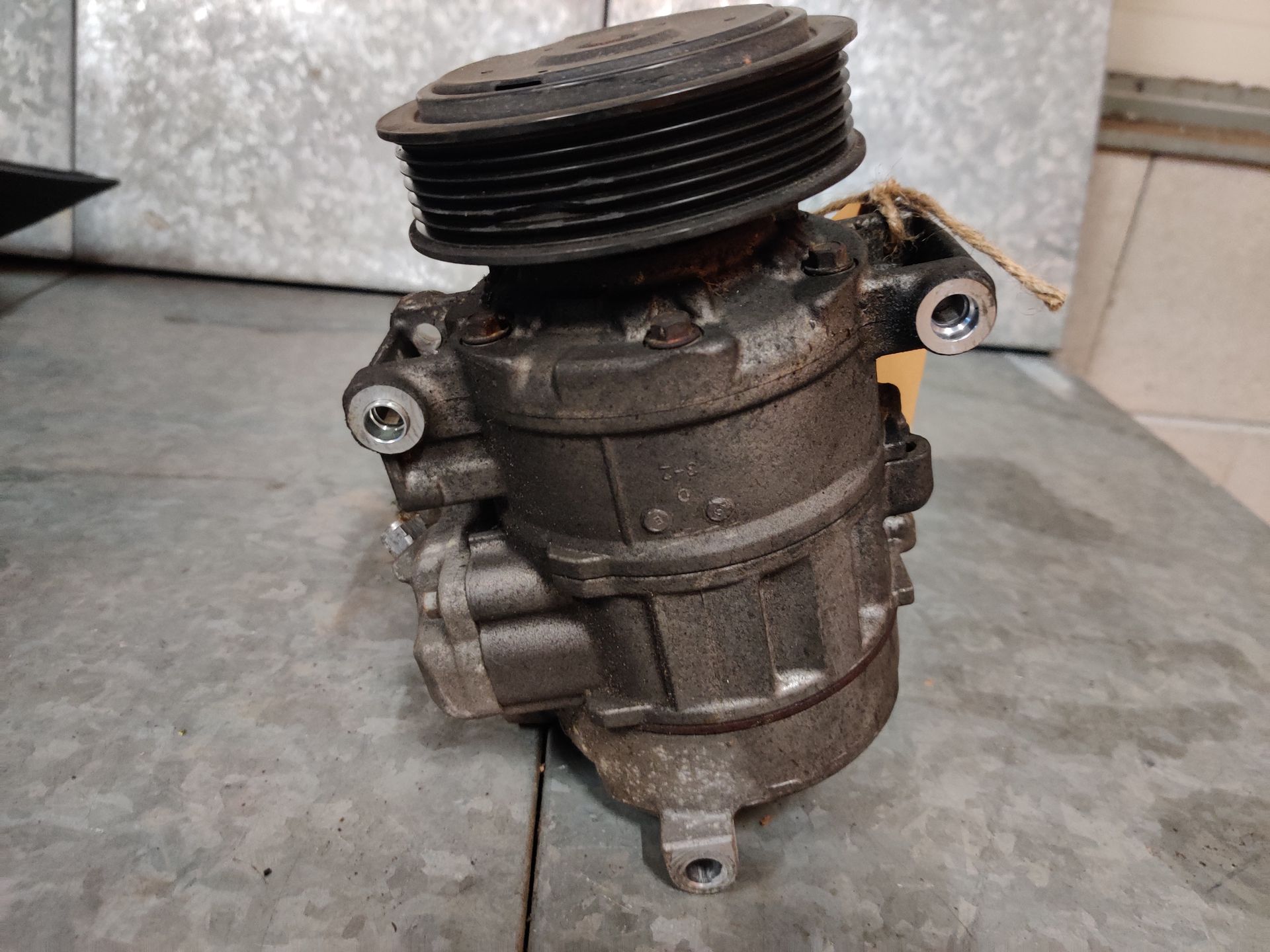 Aircopomp, raammotor, glasklephuis, spiegels, kachelmotor, dynamo bij www.stegemancarparts.nl
