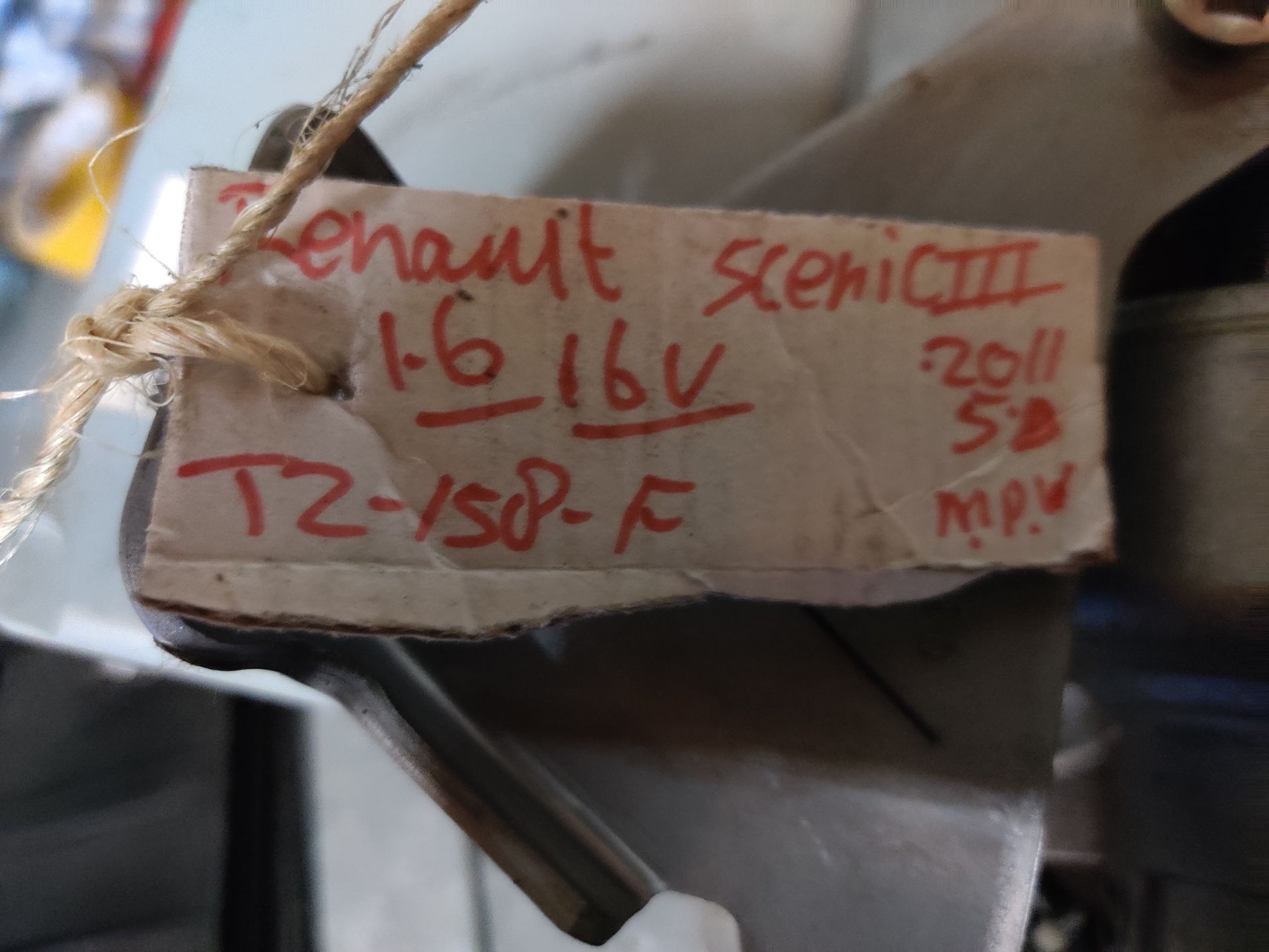 Kilometerteller, Radio, startmotor, stuurbekrachtiging, koplampen, tankvlotter bij Stegeman in Exel