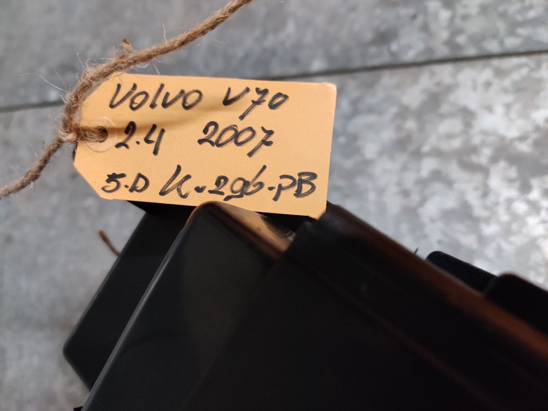 Volvo V70 onderdelen, ruime keuze bij Stegeman Autosloperij in Exel bij Lochem, nieuw en gebruikt.