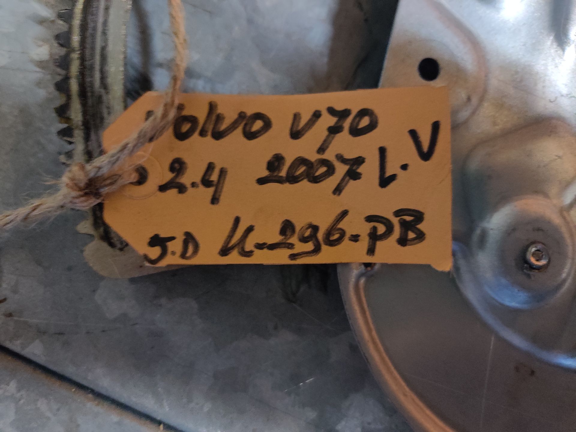 Volvo V70 onderdelen, ruime keuze bij Stegeman Autosloperij in Exel bij Lochem, nieuw en gebruikt.