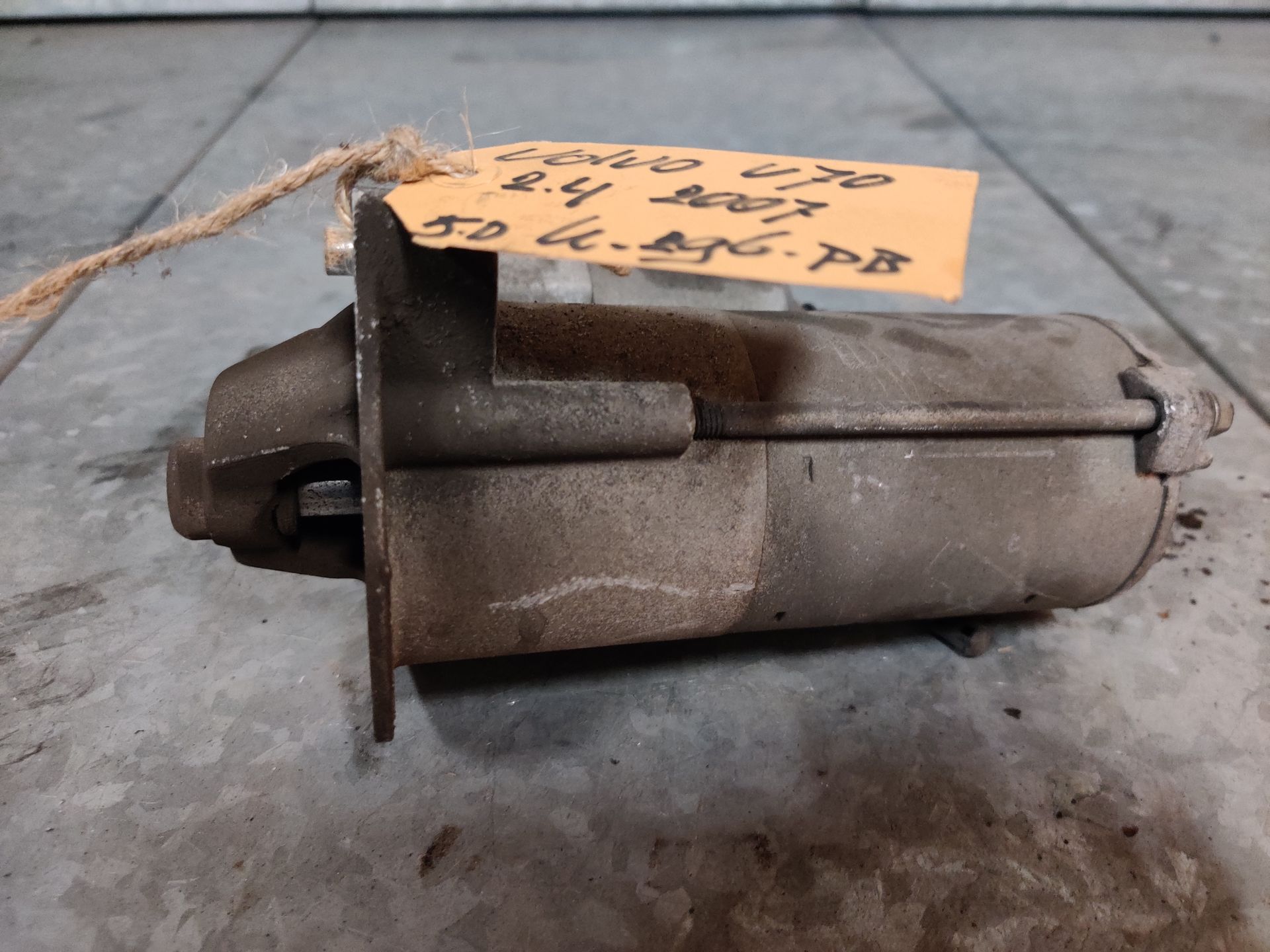 Volvo V70 onderdelen, ruime keuze bij Stegeman Autosloperij in Exel bij Lochem, nieuw en gebruikt.