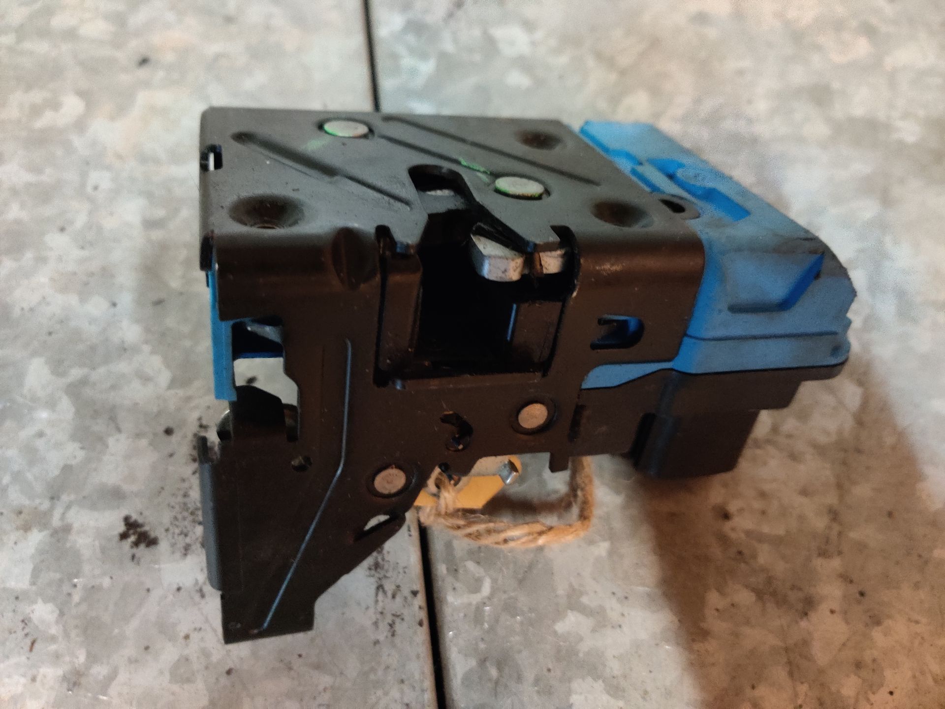 www.stegemancarparts.nl voor al uw Volvo onderdelen, nieuw en gebruikt.