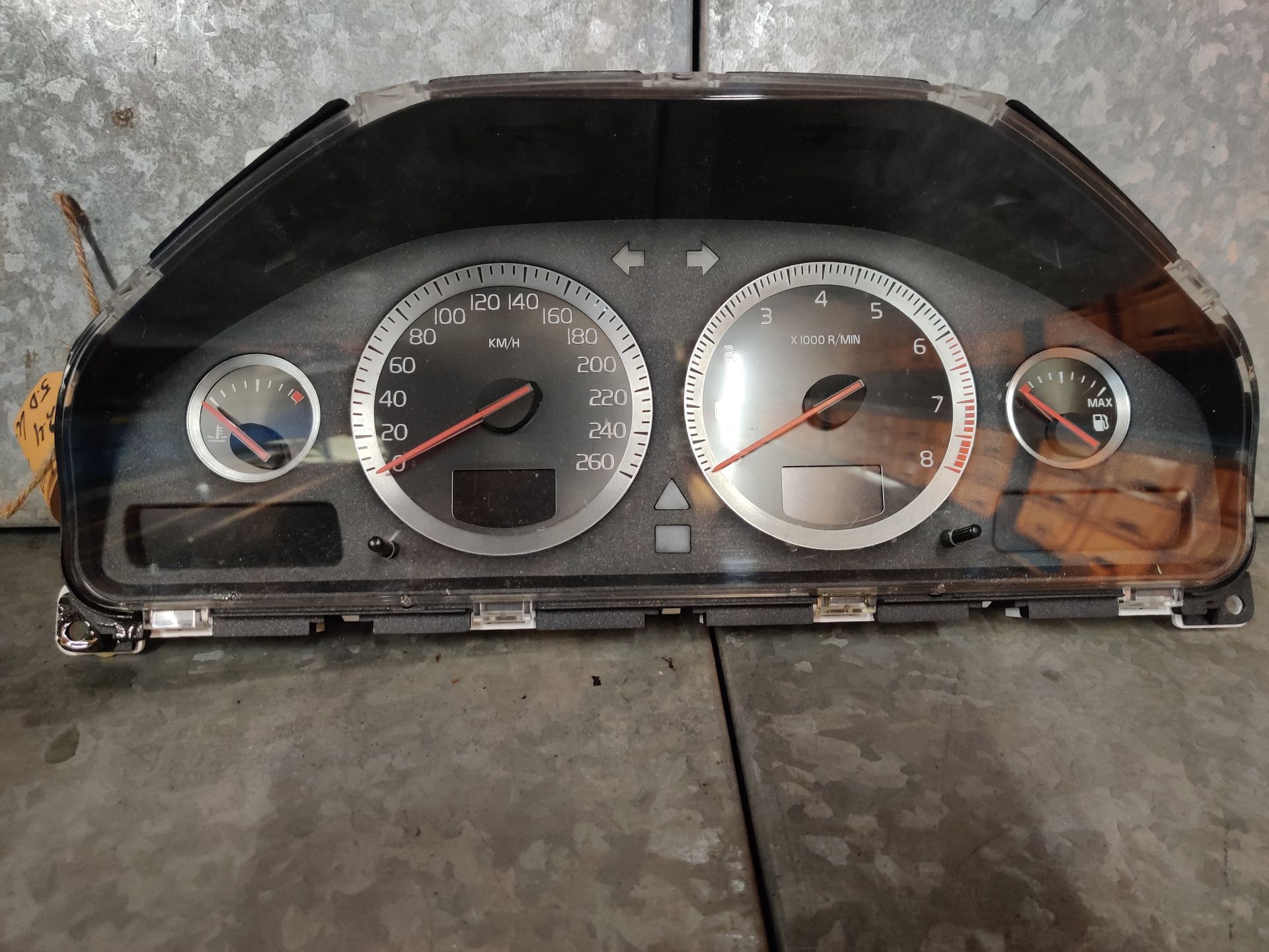 www.stegemancarparts.nl voor al uw Volvo onderdelen, nieuw en gebruikt.