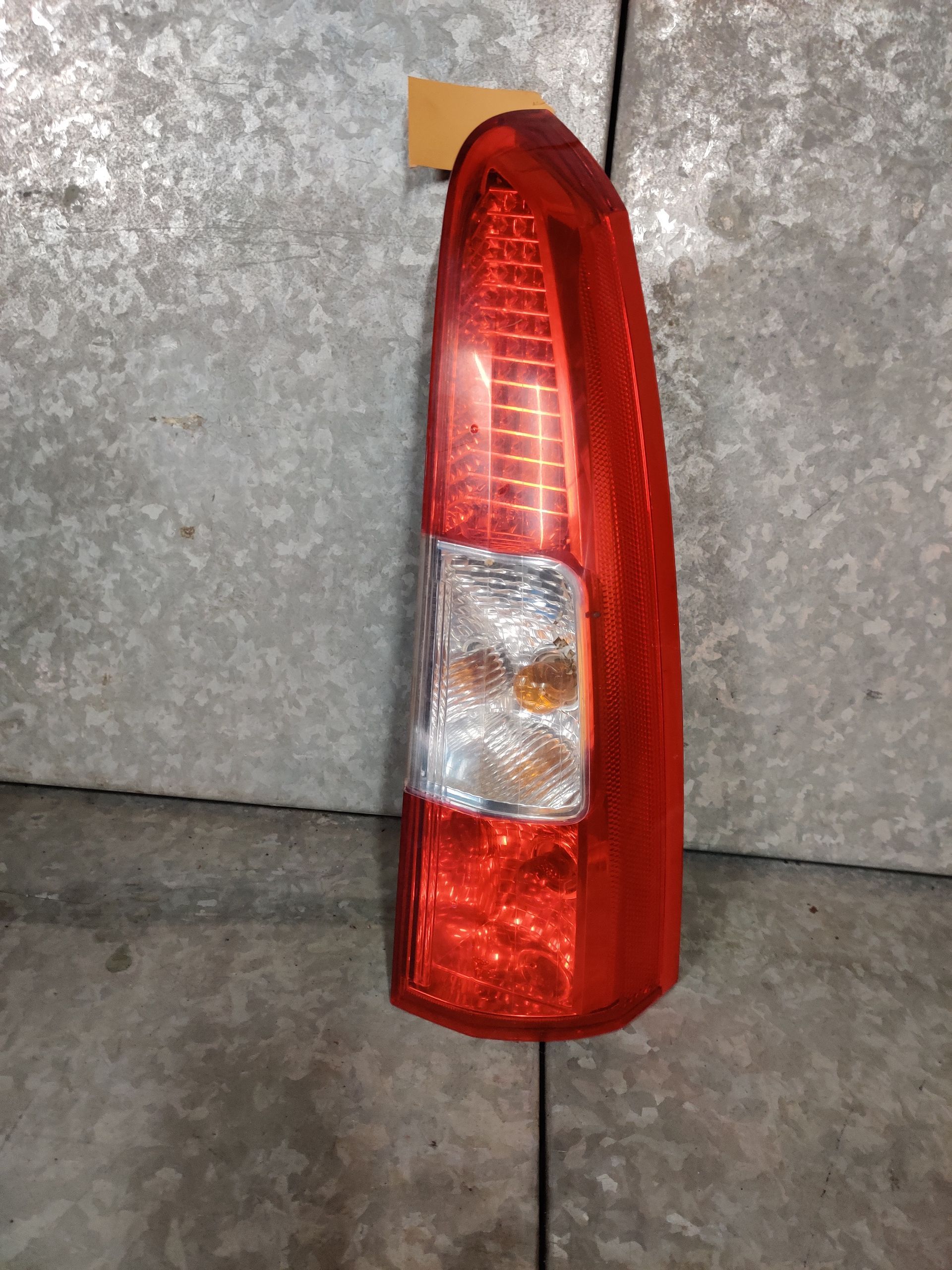 www.stegemancarparts.nl voor al uw Volvo onderdelen, nieuw en gebruikt.