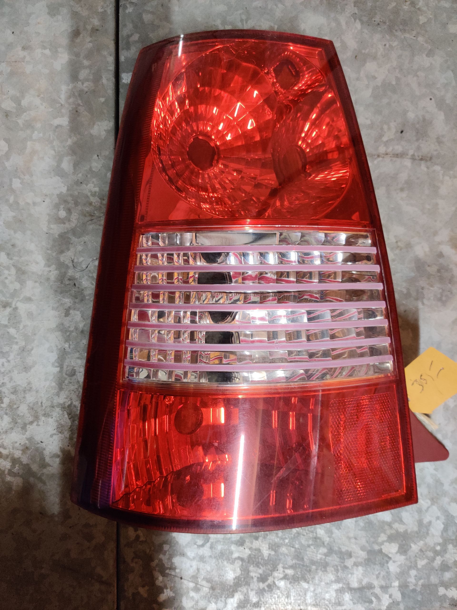 Kia Picanto linker achterlichten bij Stegeman autosloperij, nieuw en gebruikt.
