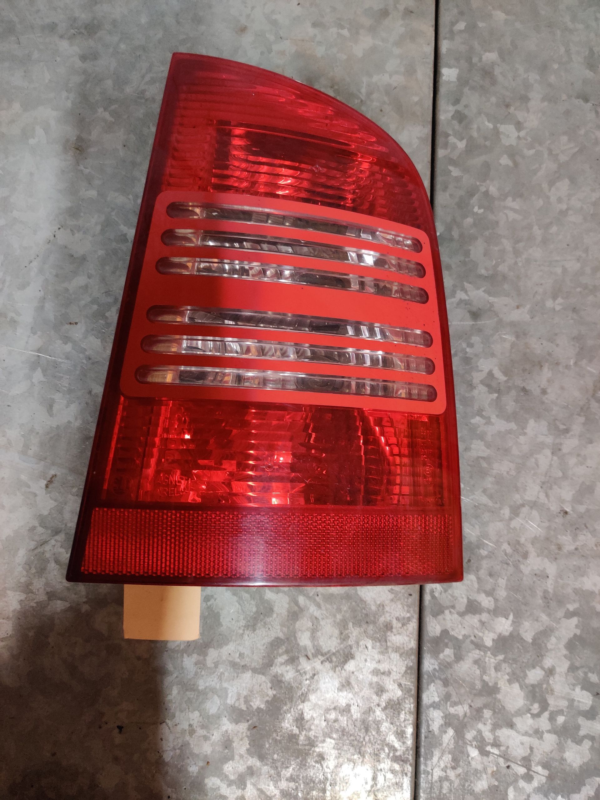 Kia Sorento, Audi A2, VW Fox, Skoda Octavia, Mazda Demio, Chrysler Neon bij www.stegemancarparts.nl