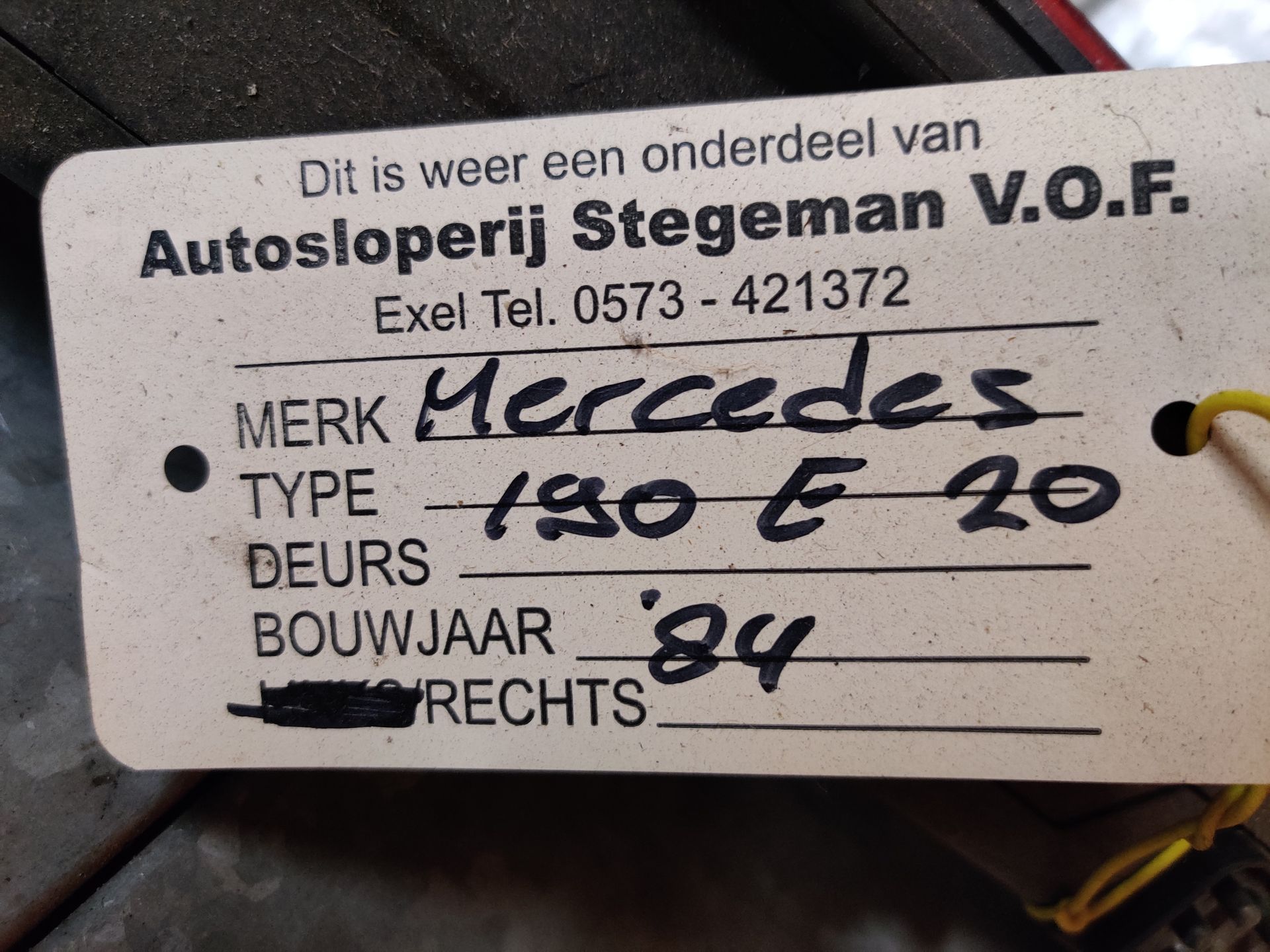 Mercedes 190E achterlicht, BMW 118i gasklephuis, Volvo V50 remklauw bij Stegeman carparts in Exel.