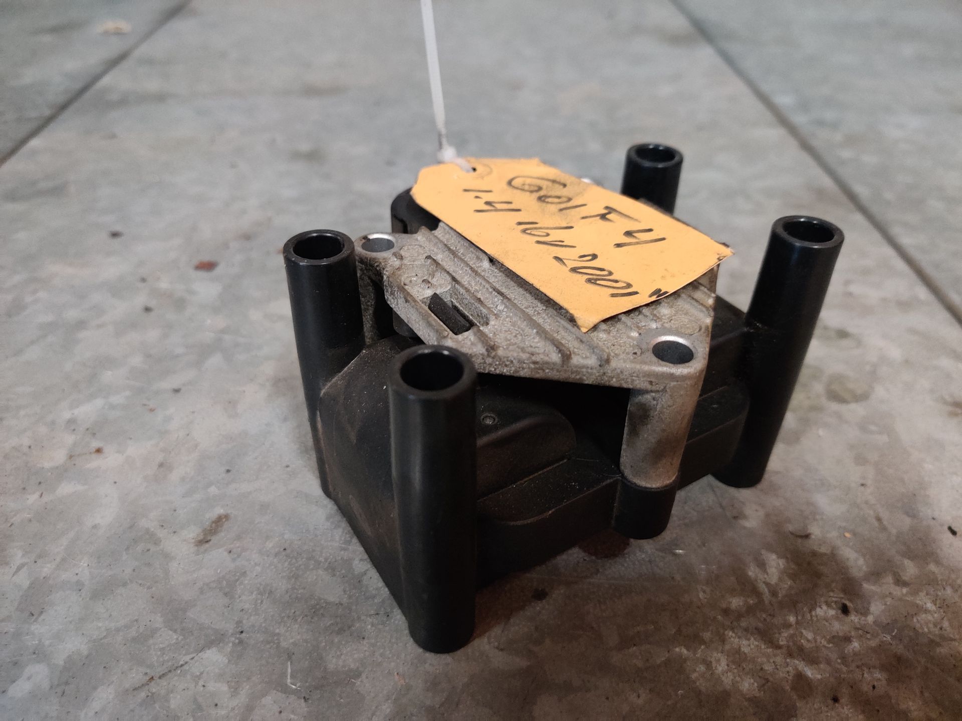VW Golf 4 bobines en nog veel meer gebruikte onderdelen bij stegemancarparts.nl