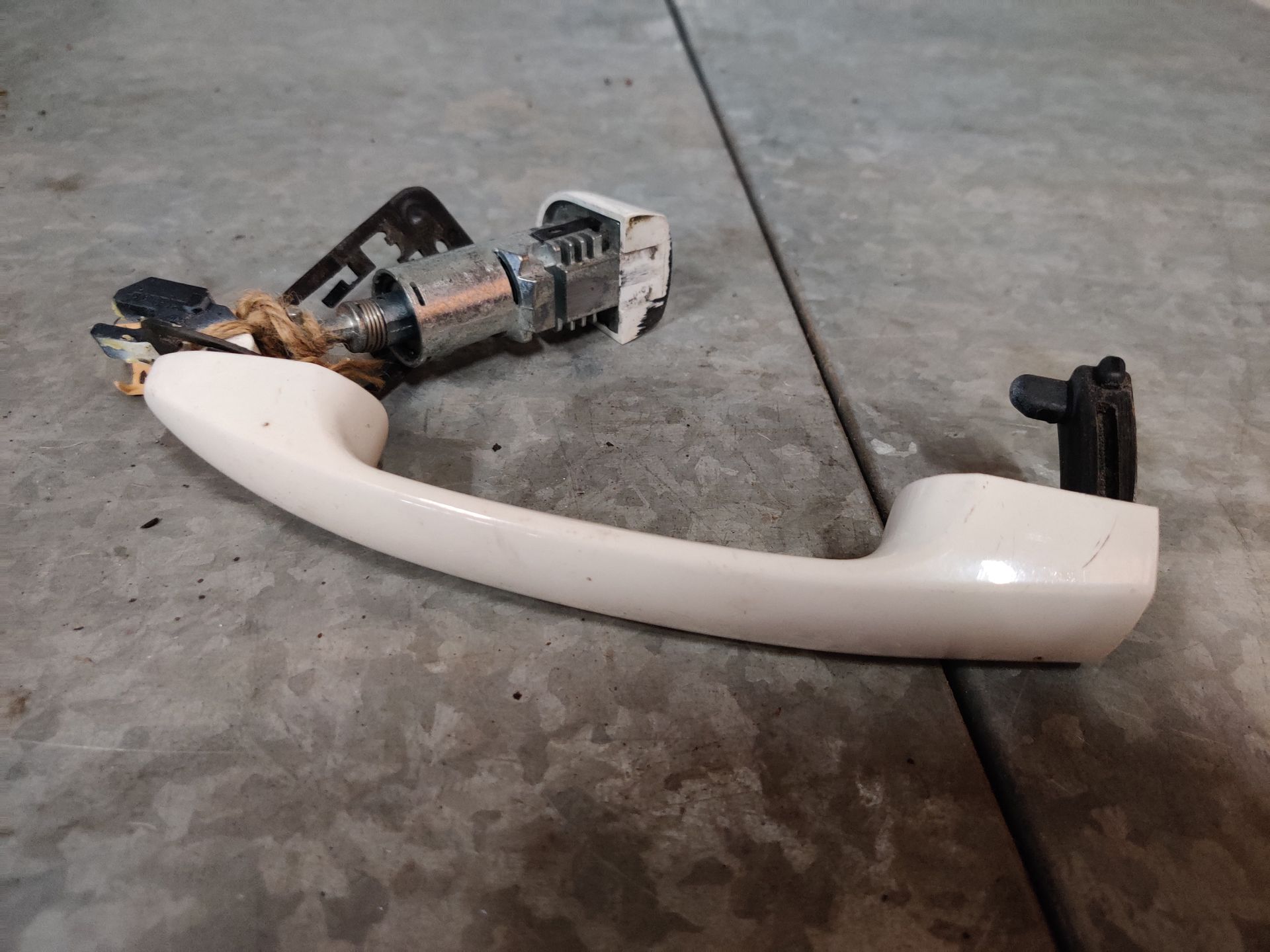 Ford Ka van alle bouwjaren hebben wij onderdelen op voorraad www.stegemancarparts.nl