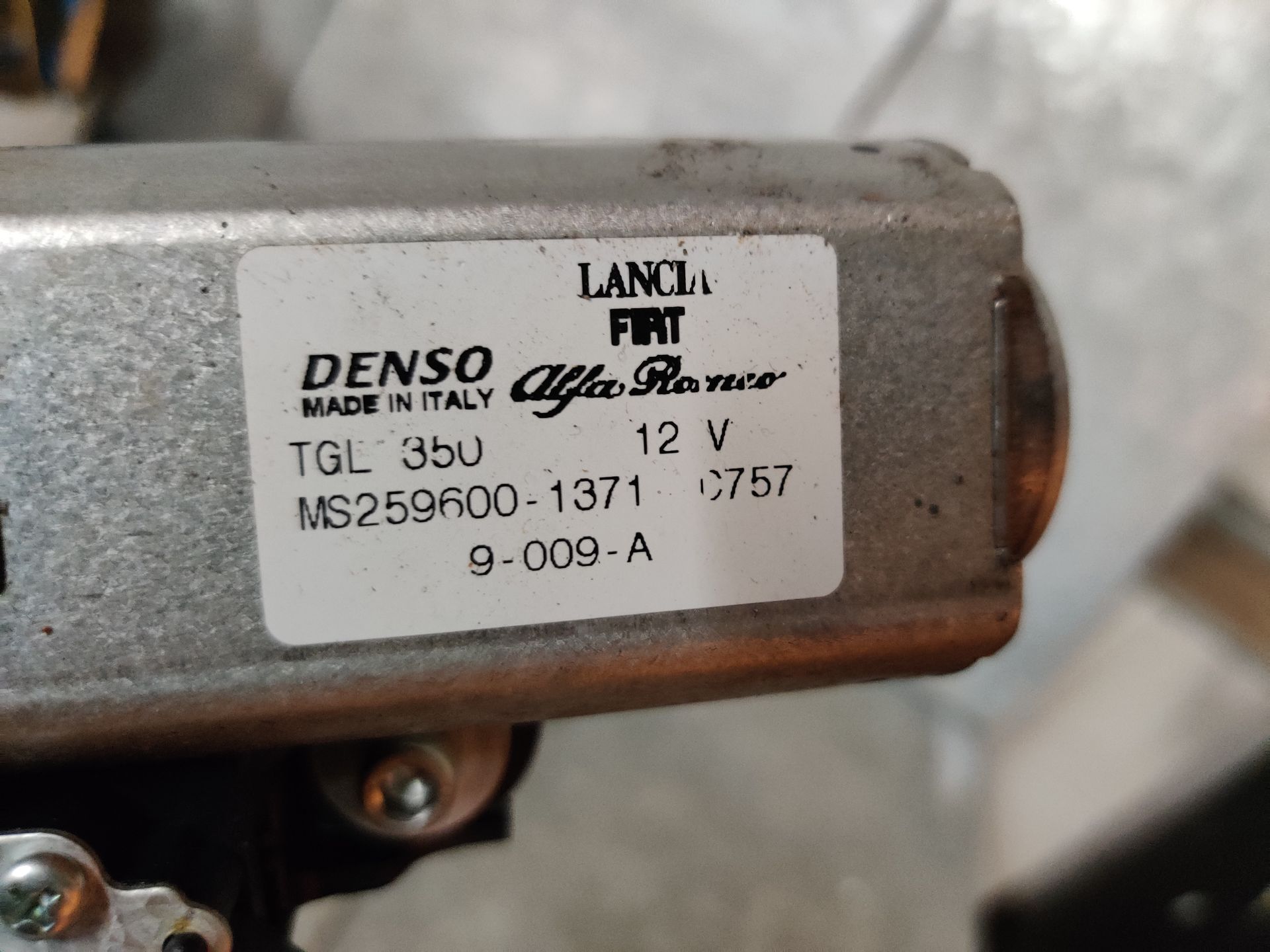 Stegeman Car Parts, ruitenwissermotor van diverse modellen op voorraad, Fiat 500,  Volvo, Opel Manta
