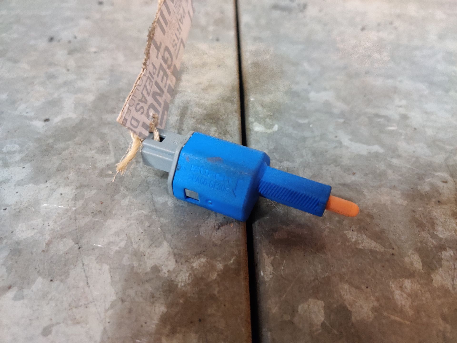 Seat Altea, ruitenwissermotor, Golf 5 tankvlotter, Renault Scenic remschakelaar stegemancarparts.nl