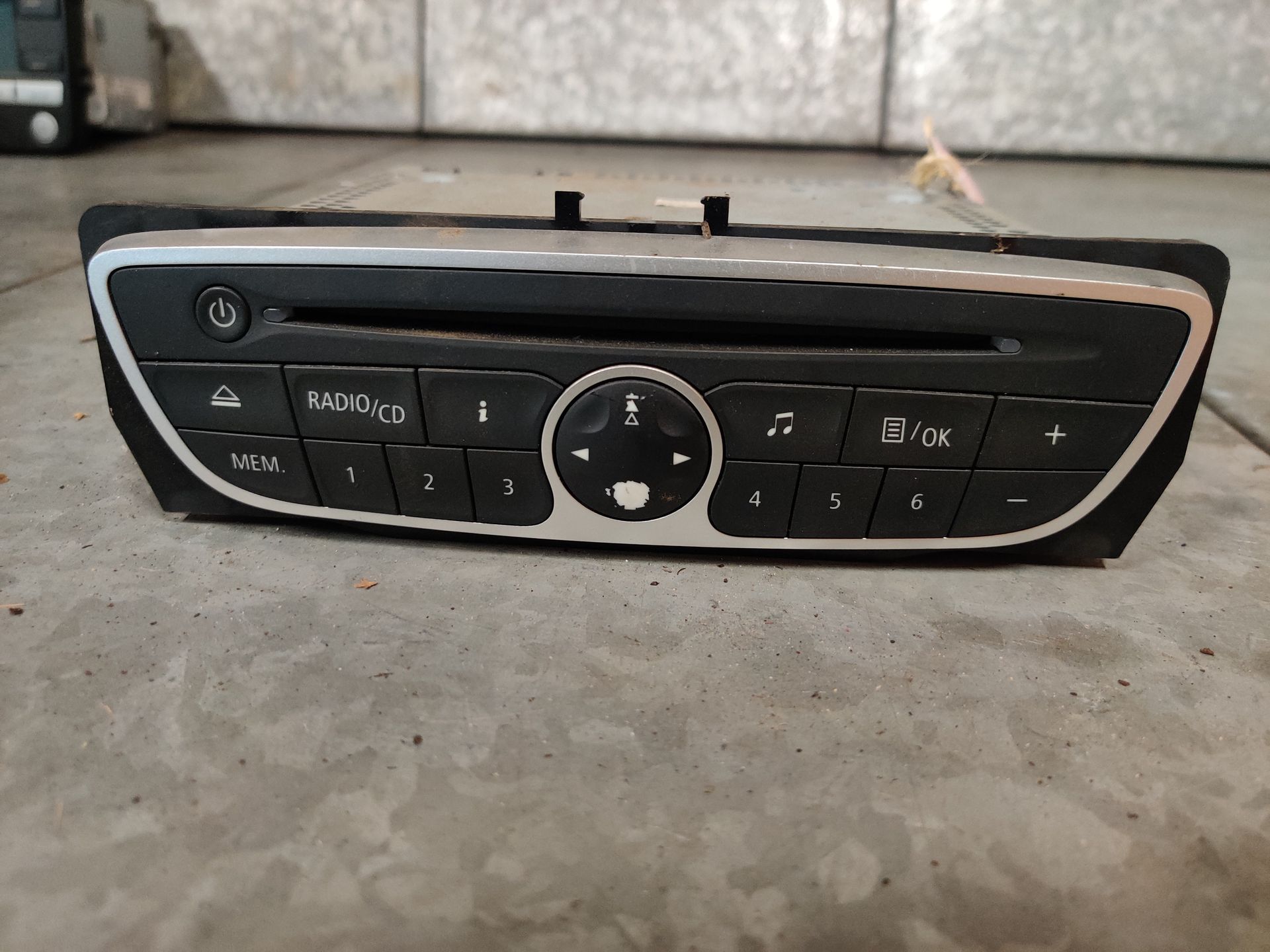 Clio en Scenic onderdelen, stegemancarparts.nl