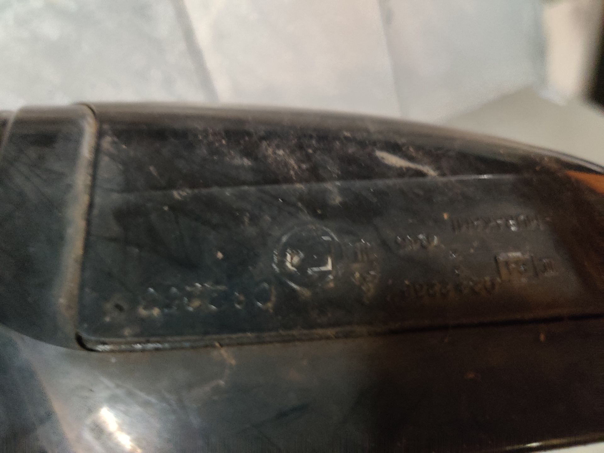 Mitsubishi Grandis spiegel bij  Stegeman carparts in Exel.