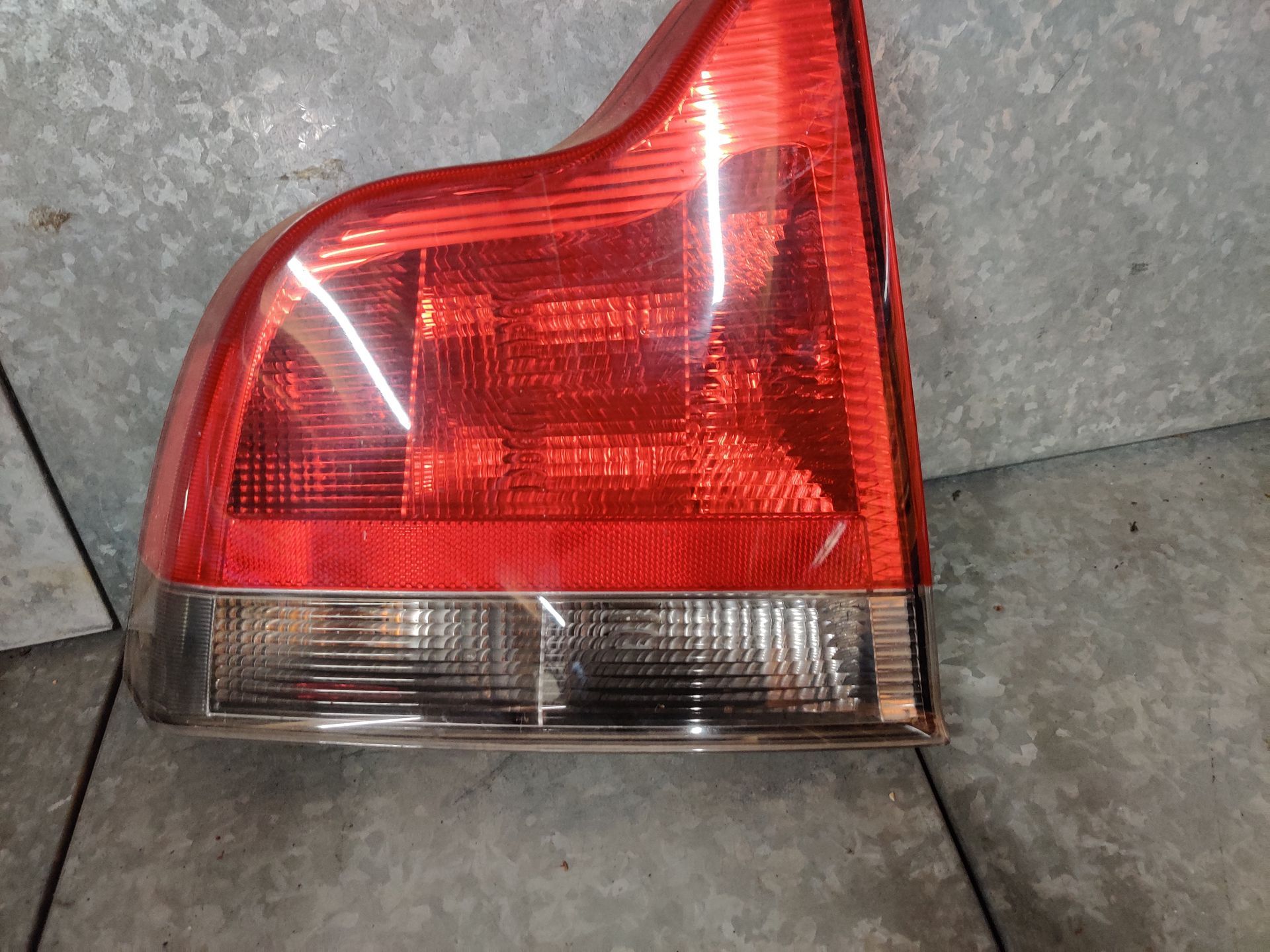 Gebruikte auto onderdelen voor lage prijzen bij www.stegemanautosloperij.nl
