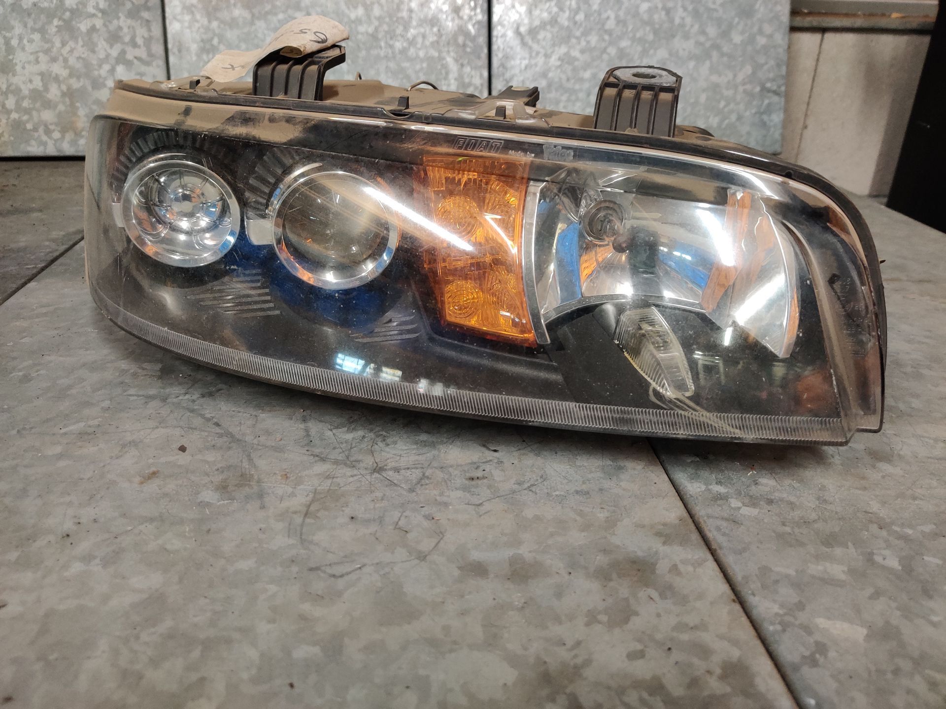 www.stegemancarparts.nl voor al uw koplampen, katalysatoren, kilometertellers en veel meer.