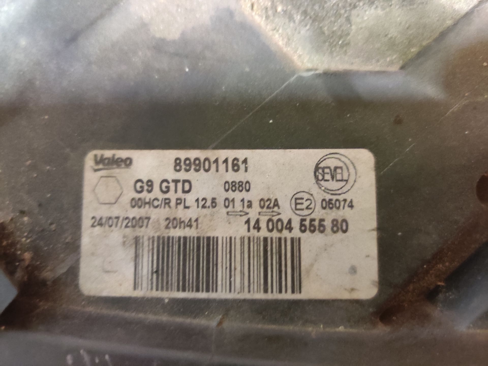 www.stegemancarparts.nl voor al uw koplampen, katalysatoren, kilometertellers en veel meer.