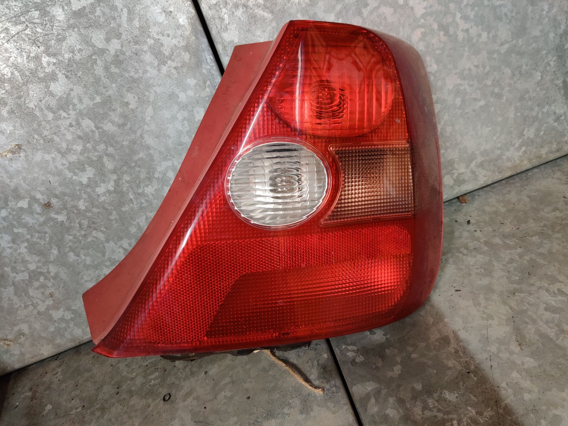 Toyota Corolla onderdelen te koop bij Stegeman Autosloperij in Exel, ook webshop.