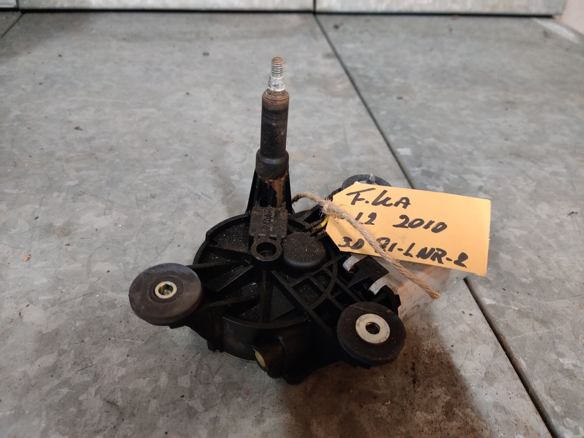 Panda, Scudo, Golf 4, Ford Ka, Peugeot 307, Volvo 740 en nog meer meer bij www.stegemancarparts.nl