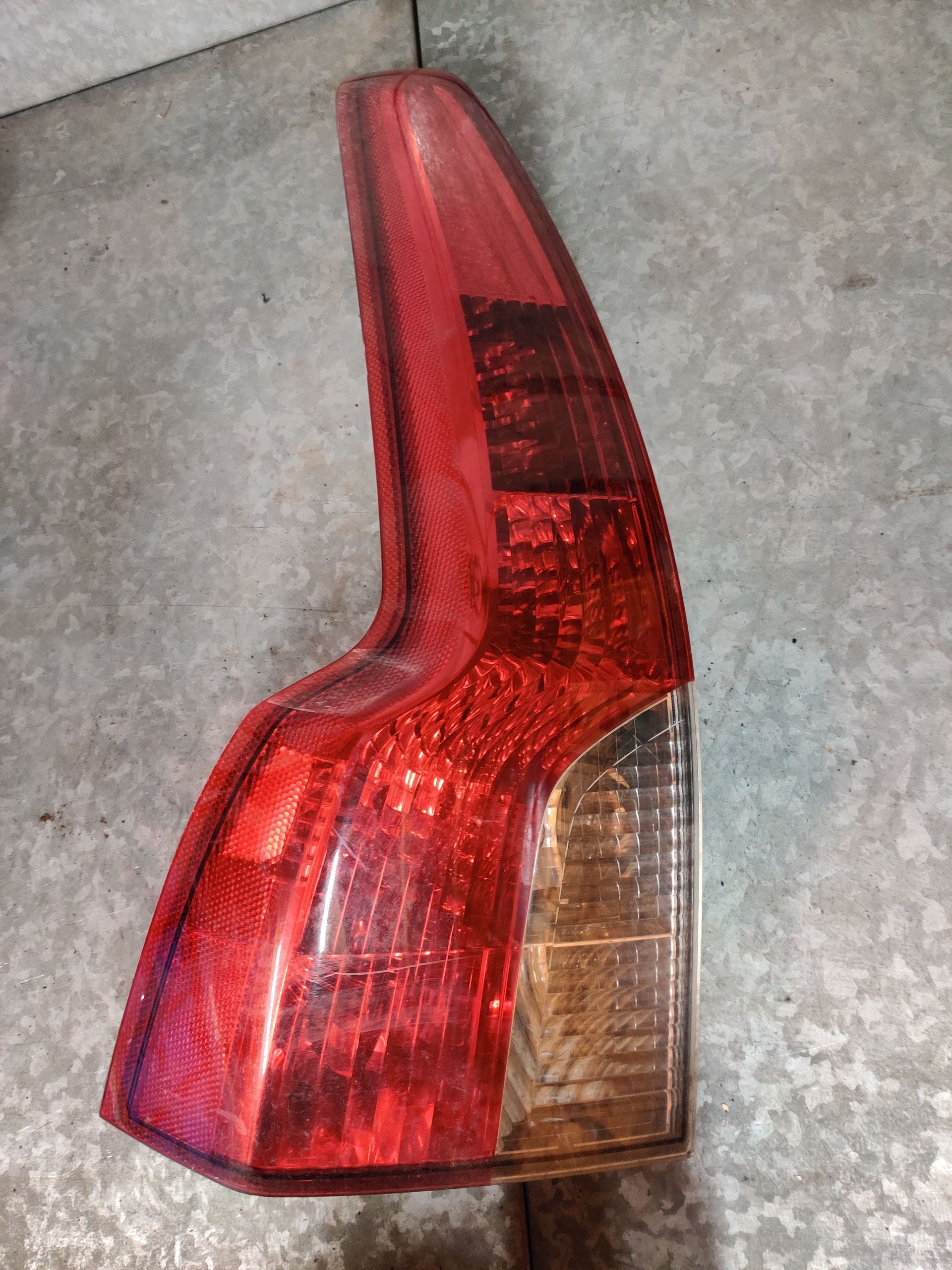Volvo V50 onderdelen, ruime voorraad bij stegemancarparts.nl afhalen ook mogelijk.