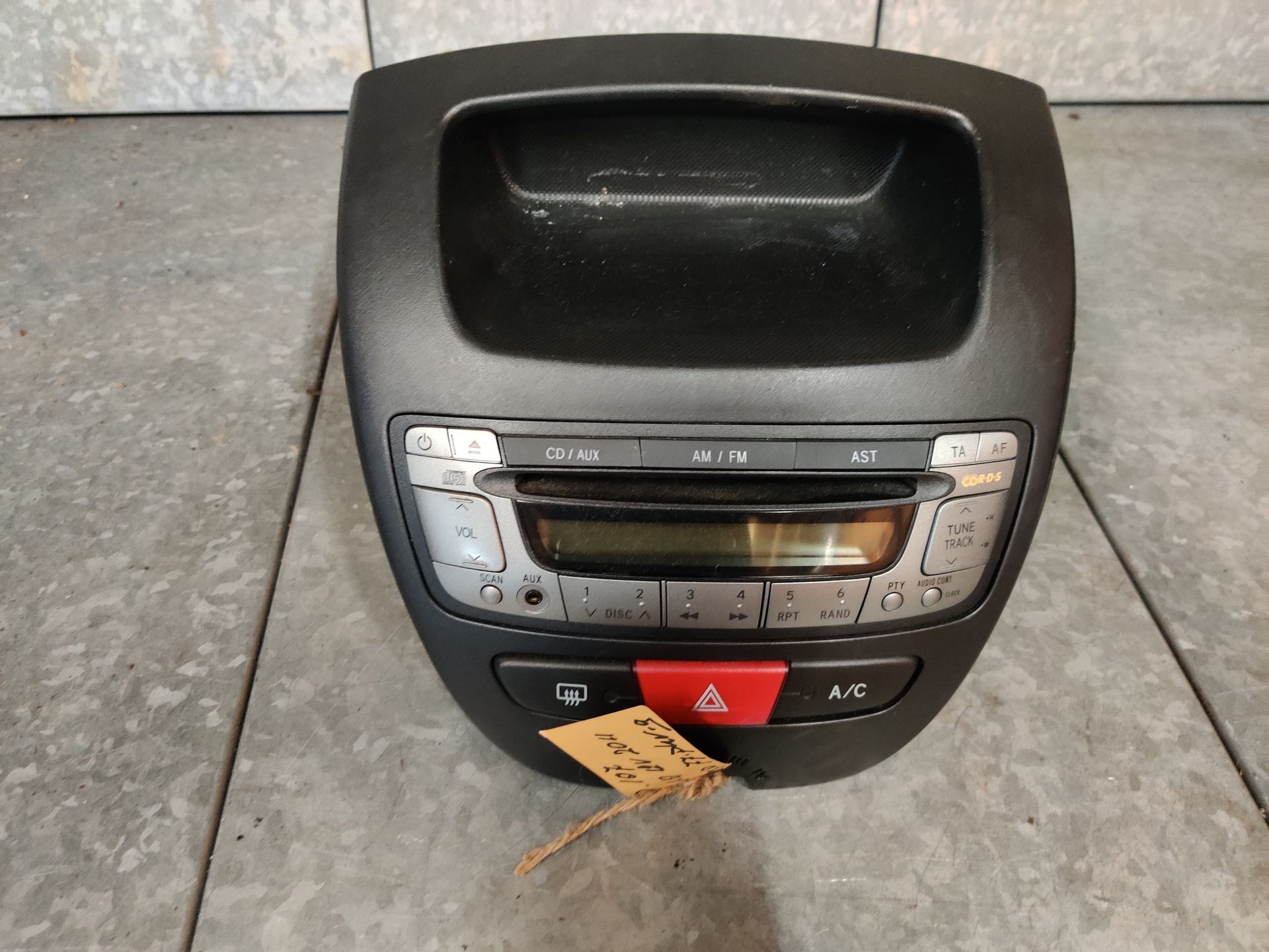Ford Ka, Mito, Sirion 2, i10, Fabia, Peugeot , Mitsubishi, allemaal bij Stegeman Car Parts in Exel.