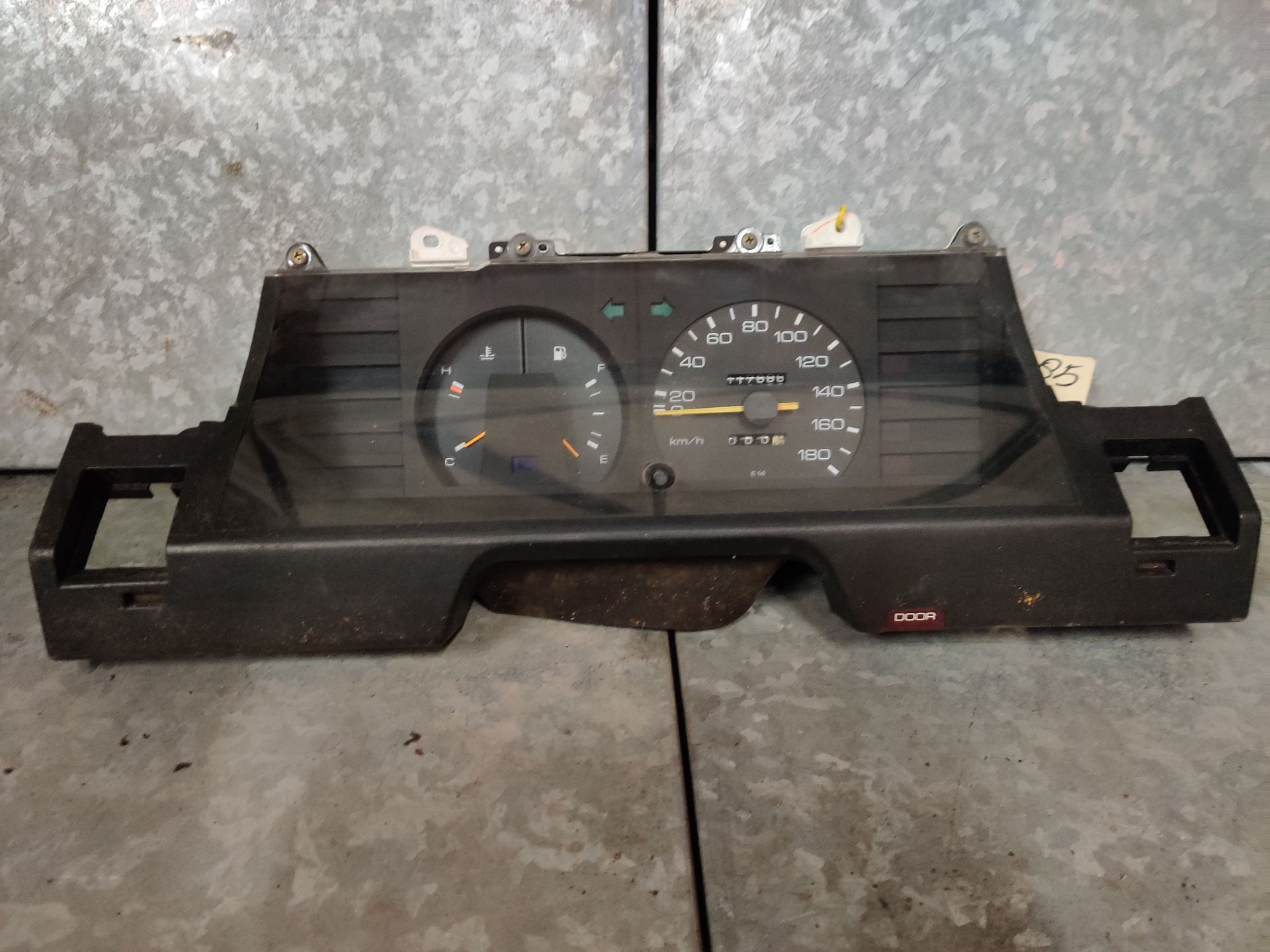 V70, Golf 3, Megane, Scudo, Peugeot, Celica, Fox, Samurai bij Stegeman Autosloperij in Exel.