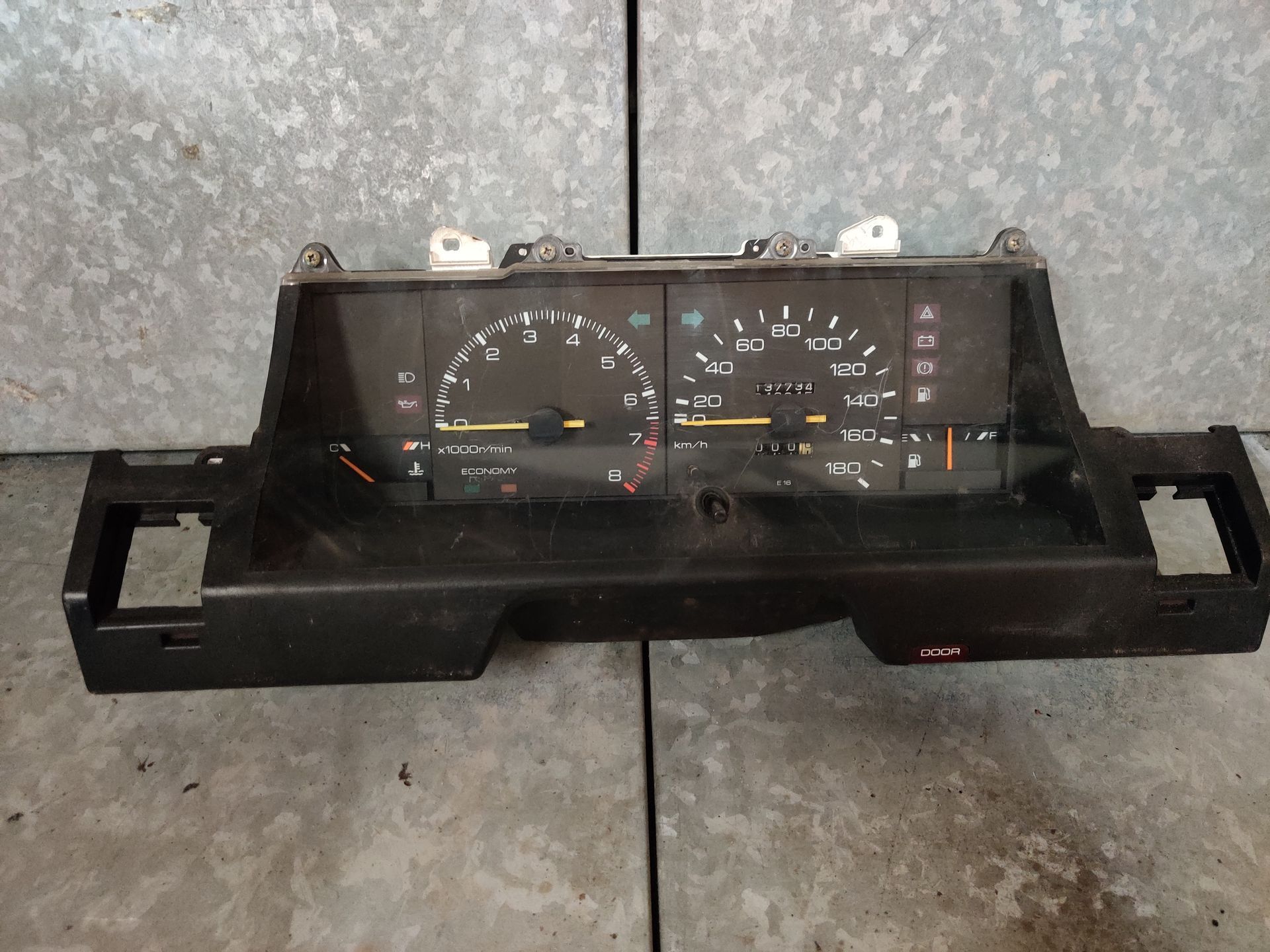 V70, Golf 3, Megane, Scudo, Peugeot, Celica, Fox, Samurai bij Stegeman Autosloperij in Exel.