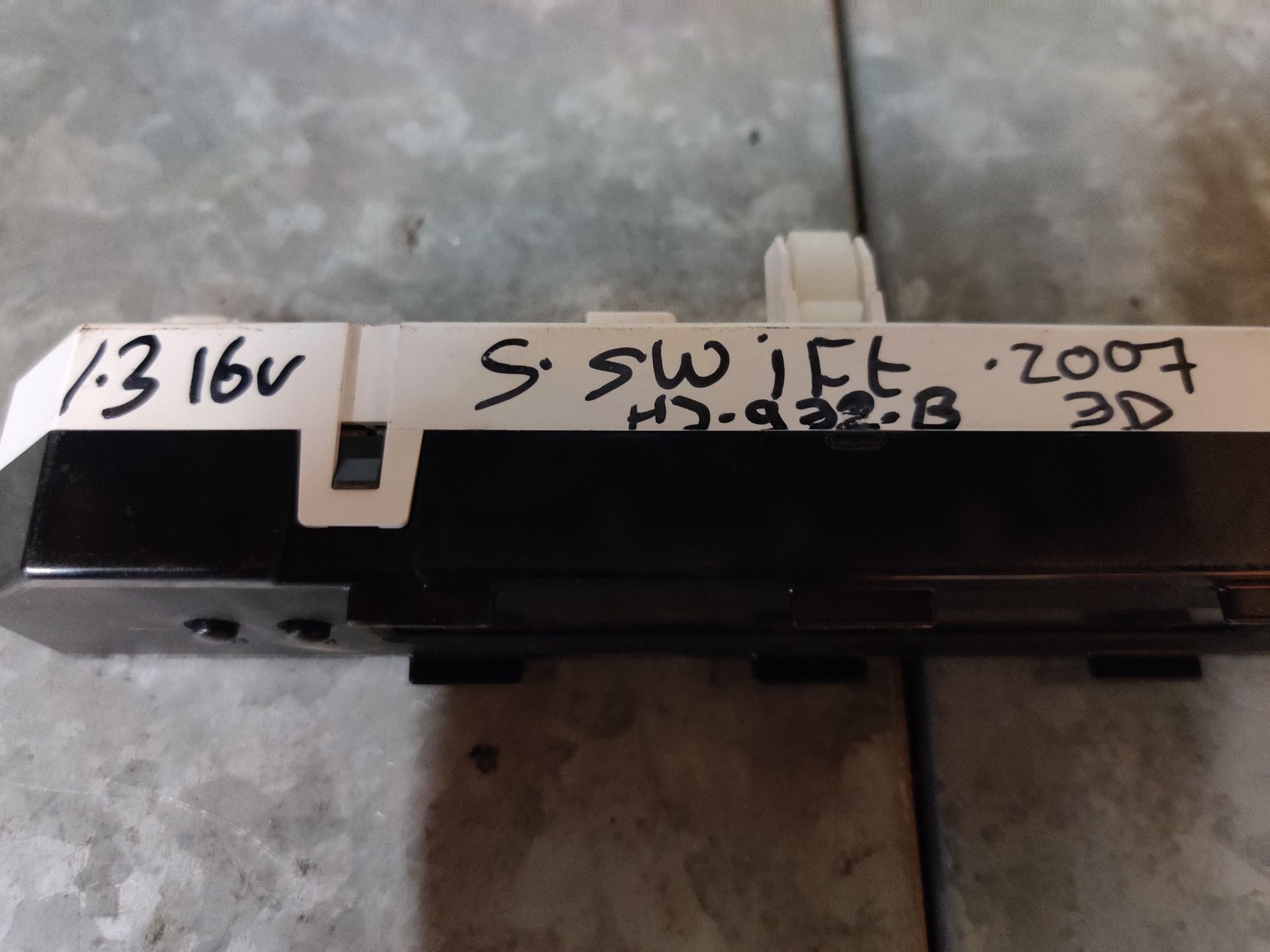 Suzuki Swift, Peugeot 106, Smart 600, Renault Modus gebruikt onderdelen www.stegemanautosloperij.nl