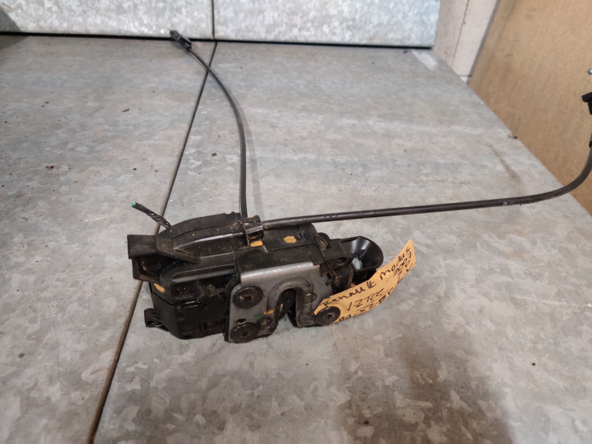 Renault Modus, Nissan Almera, Toyota Starlet gebruikte onderdelen bij stegemancarparts.nl