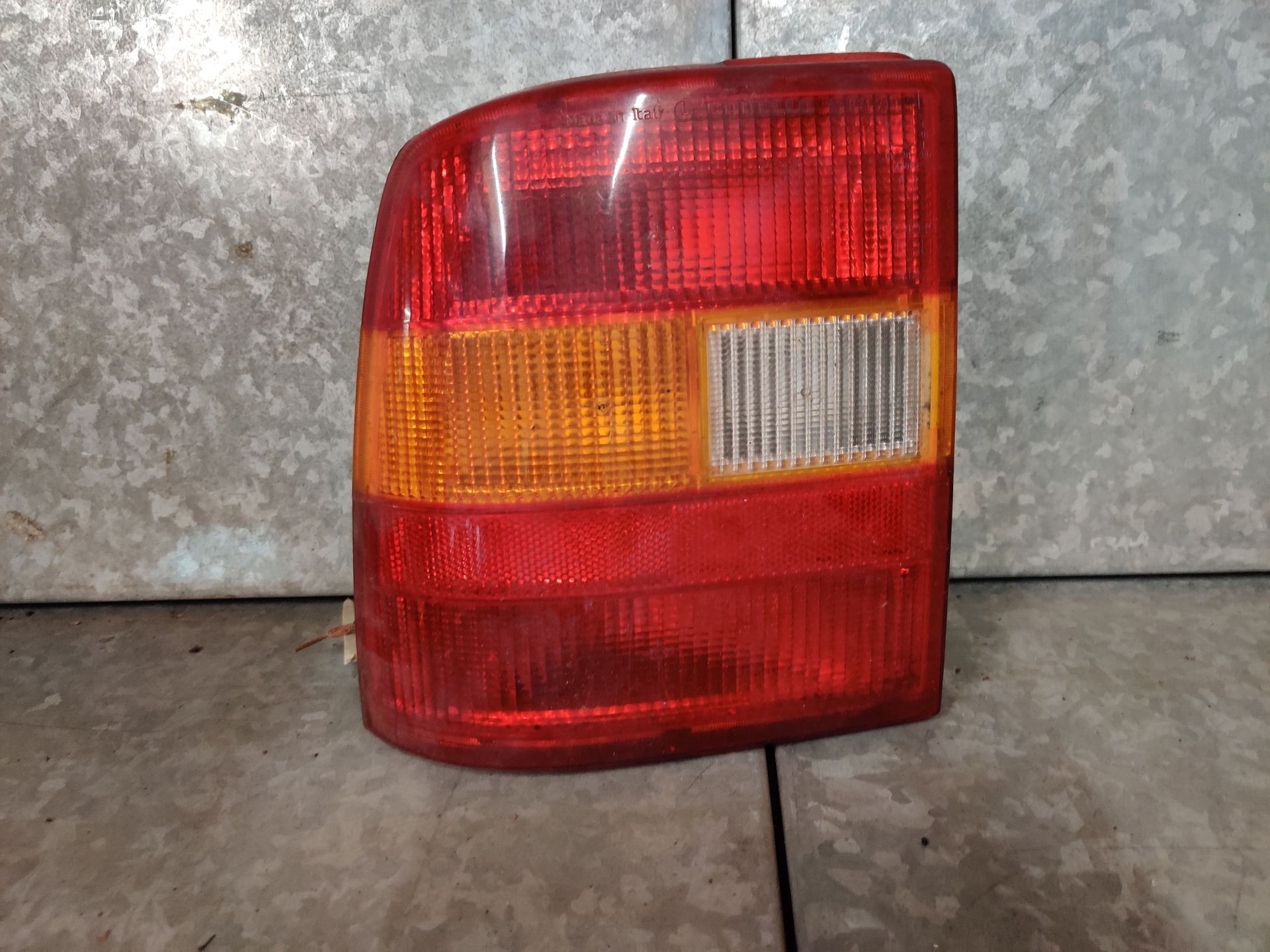 Gebruikte auto onderdelen bij www.stegemanautosloperij.nl afhalen of te bestellen via de webshop.