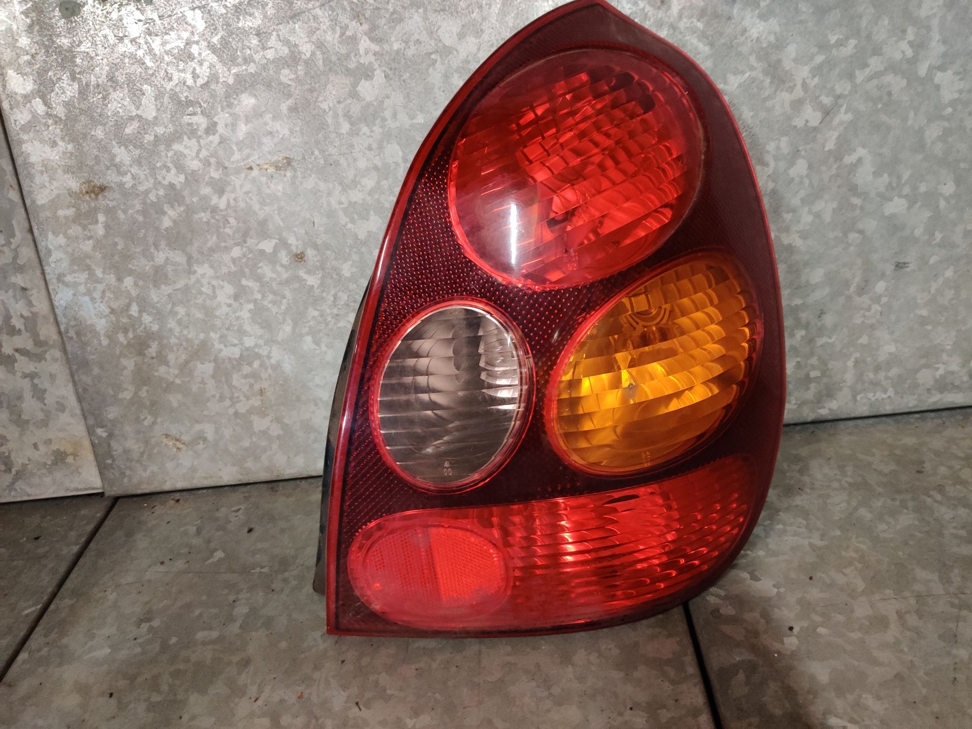 Toyota Corolla modeljaren 1980 tot en met 1999 bij stegemancarparts.nl