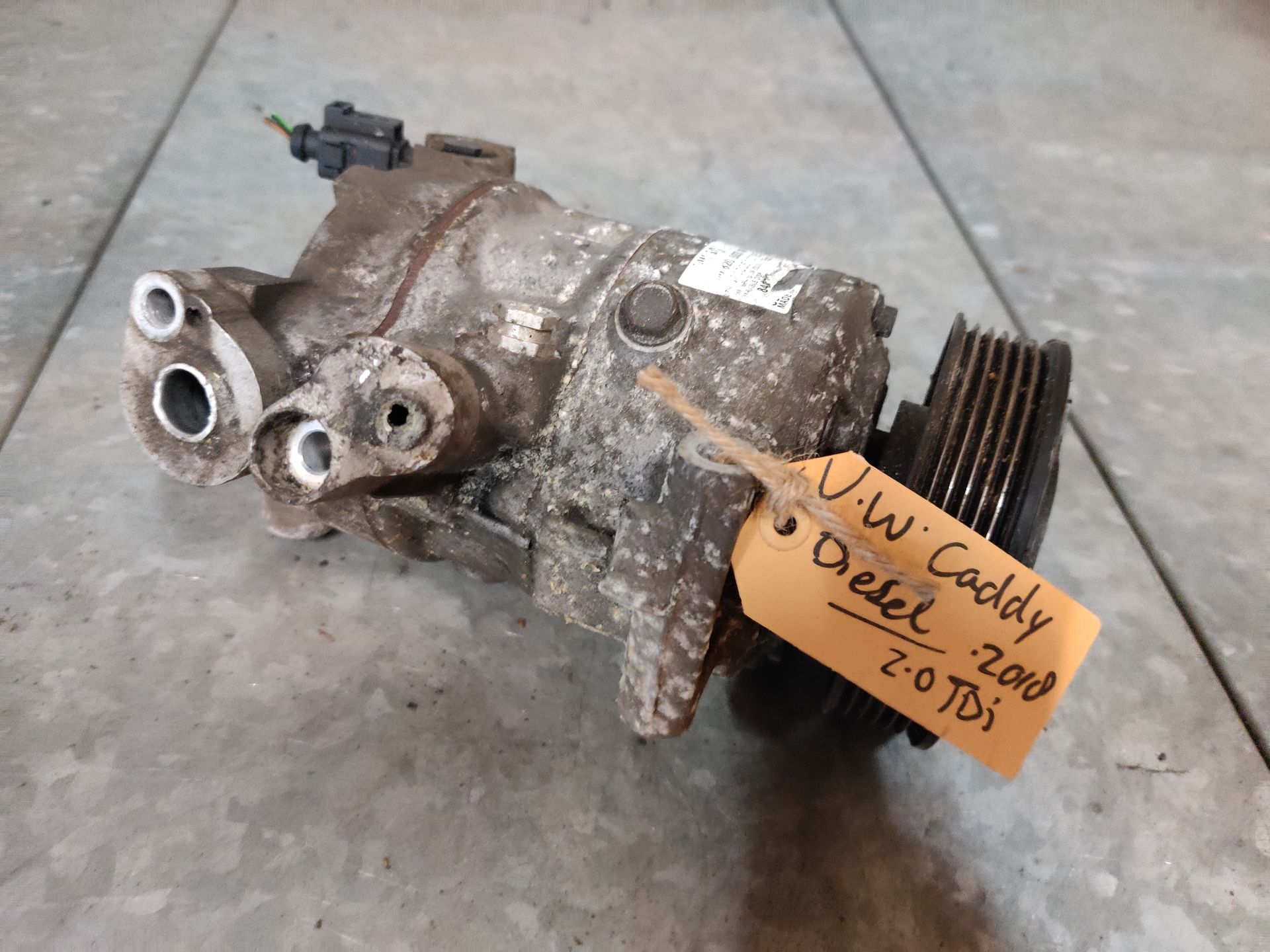 Ruime voorraad gebruikte VW Caddy onderdelen bij stegemancarparts.nl