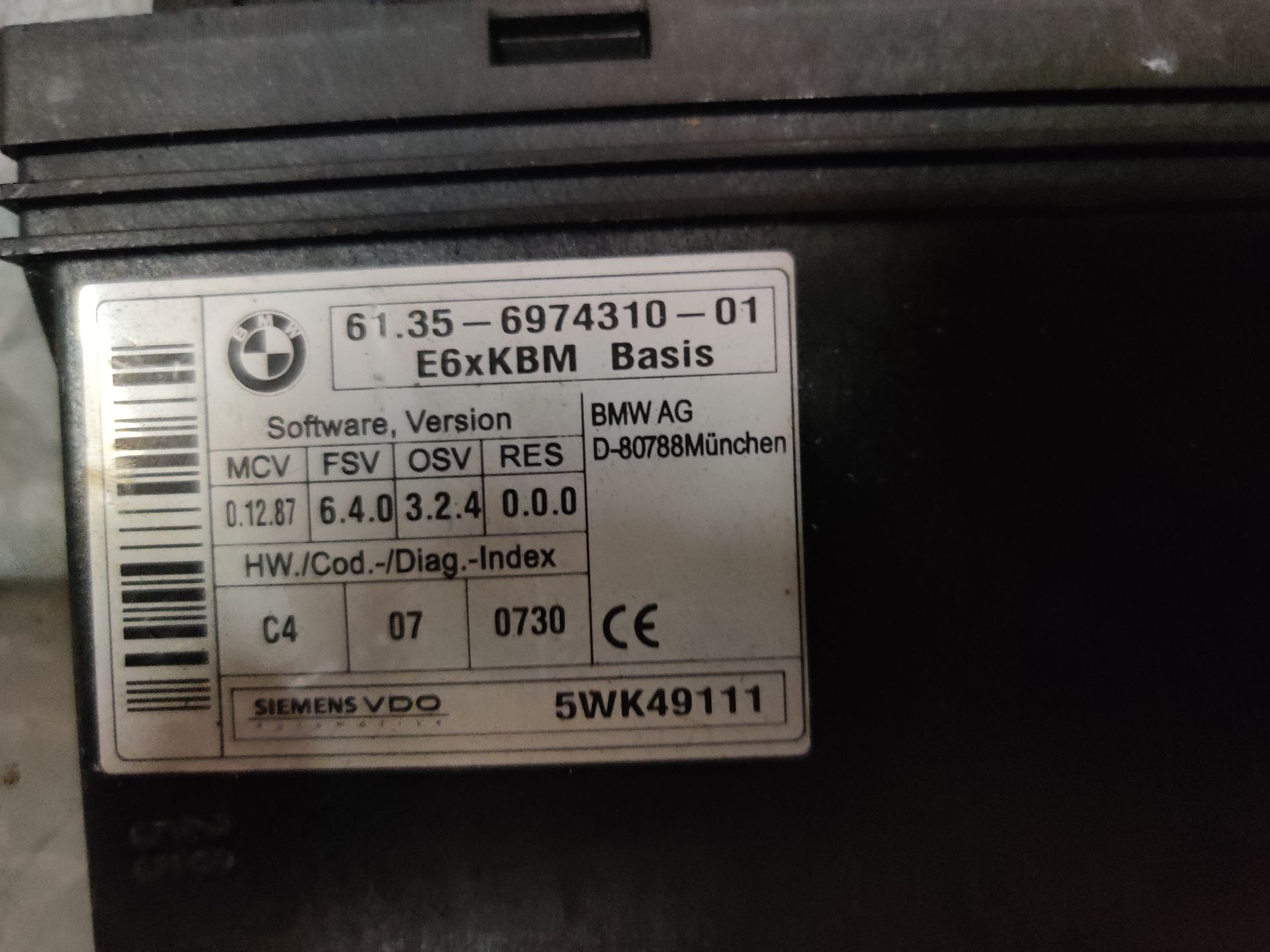 BMW 525i Comfot module bij Stegeman Autosloperij