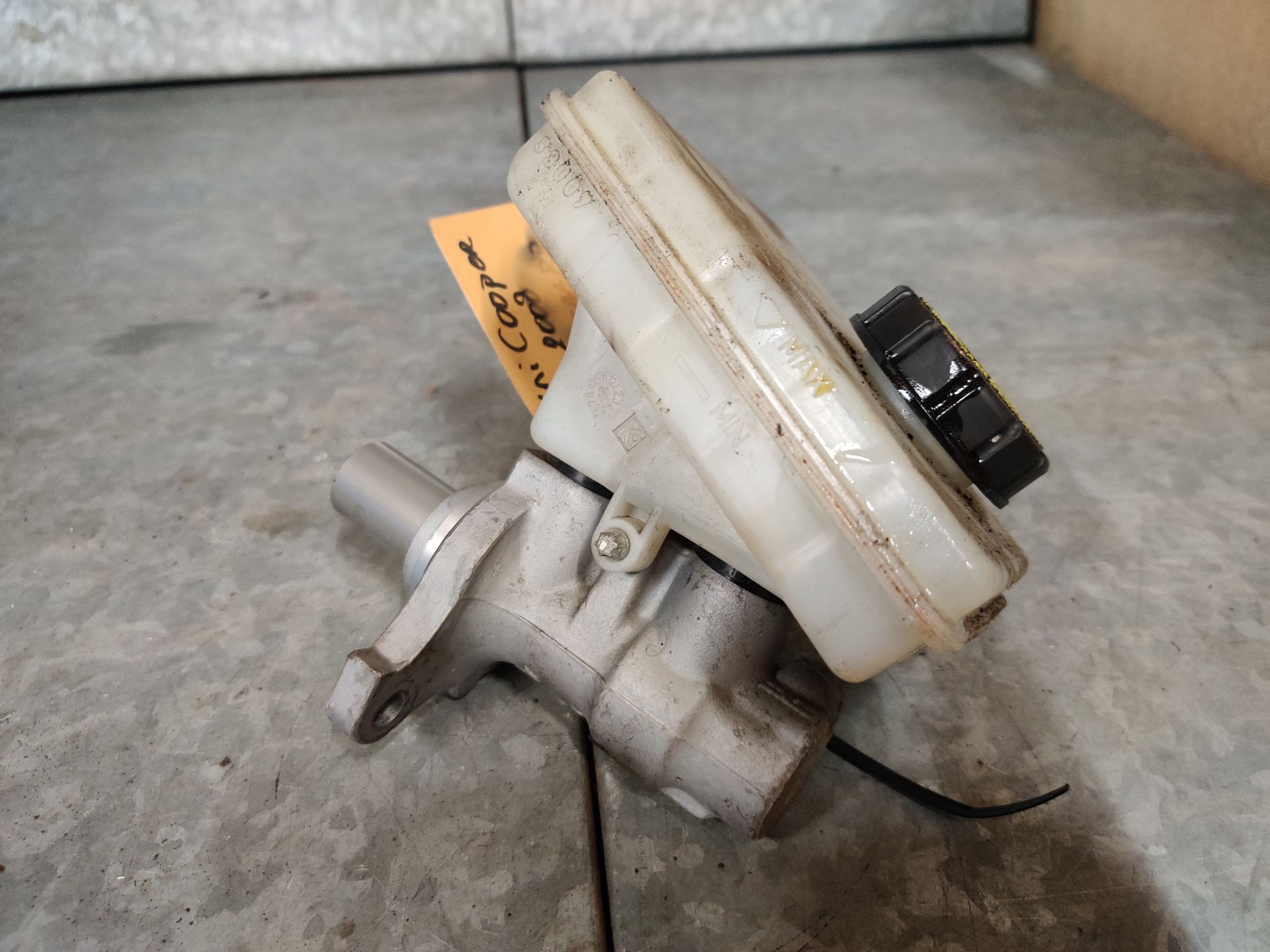 Hoofdremcilinder van diverse merken bij Stegemancarparts.nl