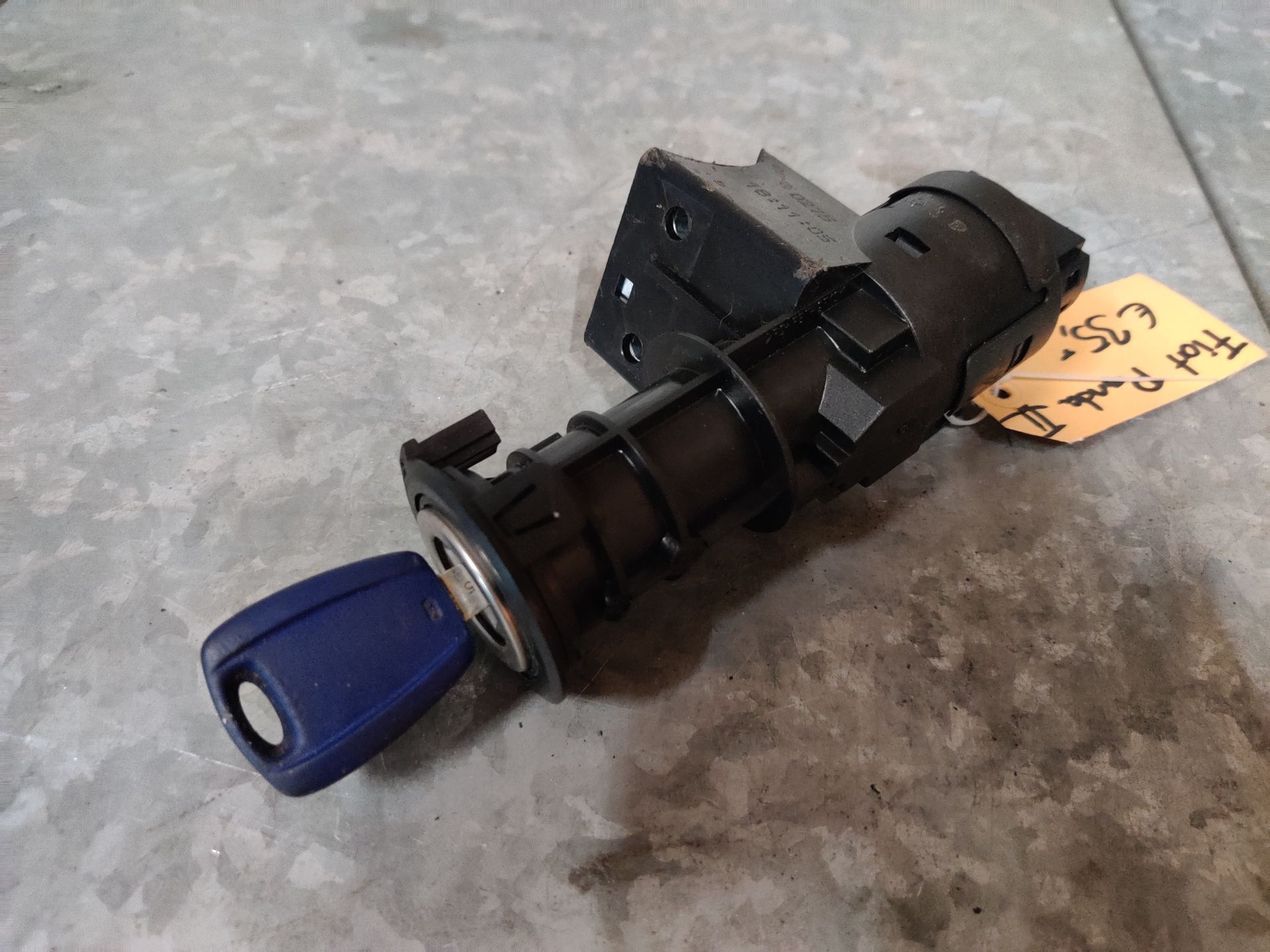 Auto onderdelen nieuw en gebruikt bij Stegeman Autosloperij in Exel, te bestelen via de webshop.