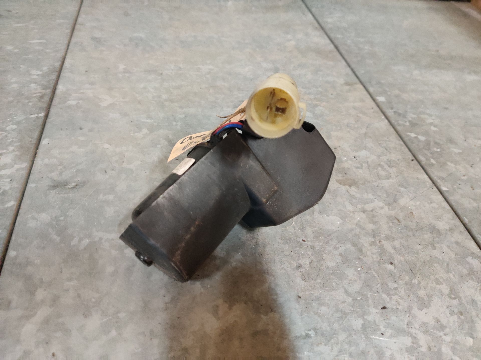 Auto onderdelen nieuw en gebruikt bij Stegeman Autosloperij in Exel, te bestelen via de webshop.