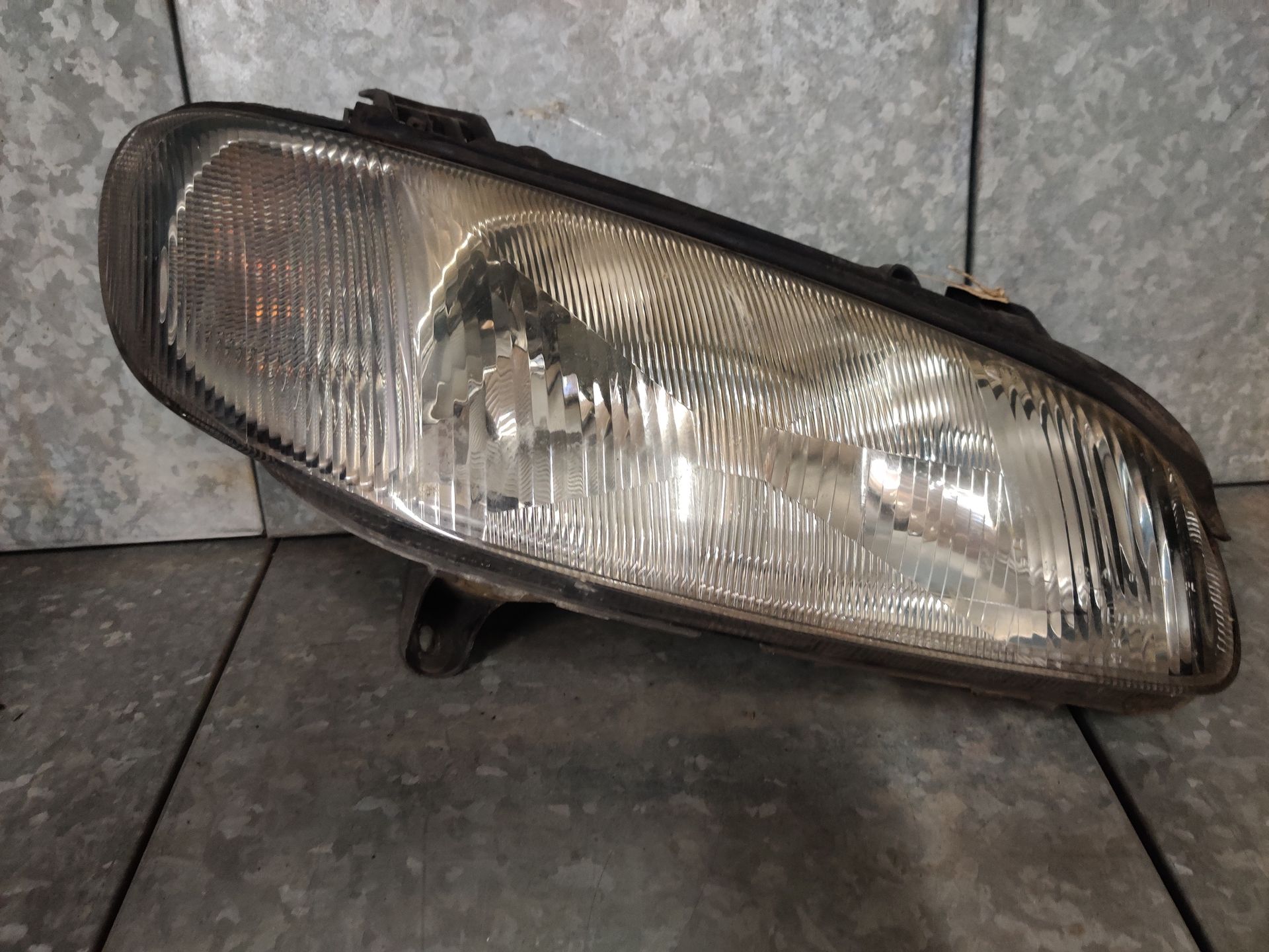 Ruime voorraad gebruikte auto onderdelen bij www.stegemancarparts.nl