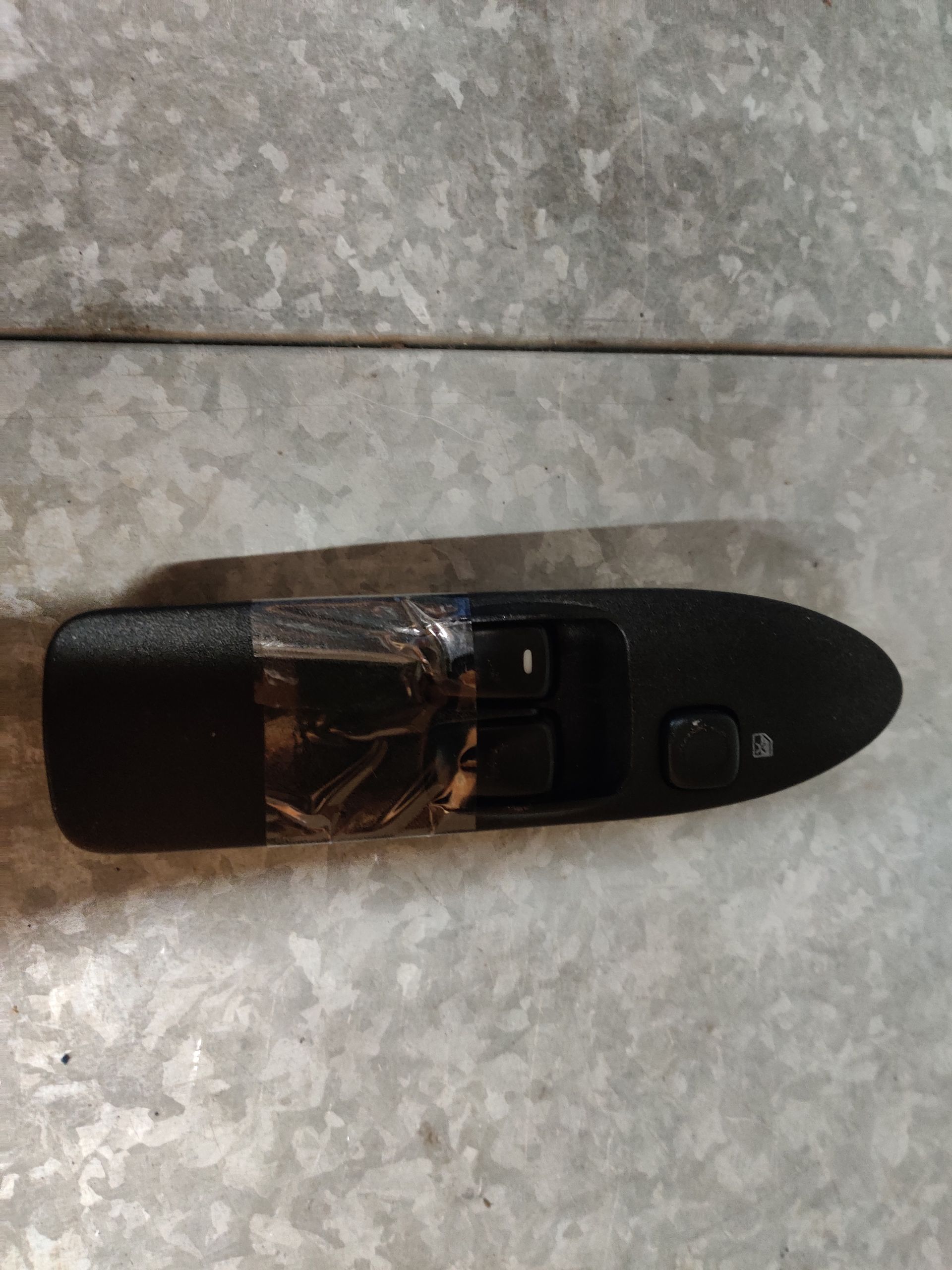 Ruime voorraad gebruikte auto onderdelen bij www.stegemancarparts.nl