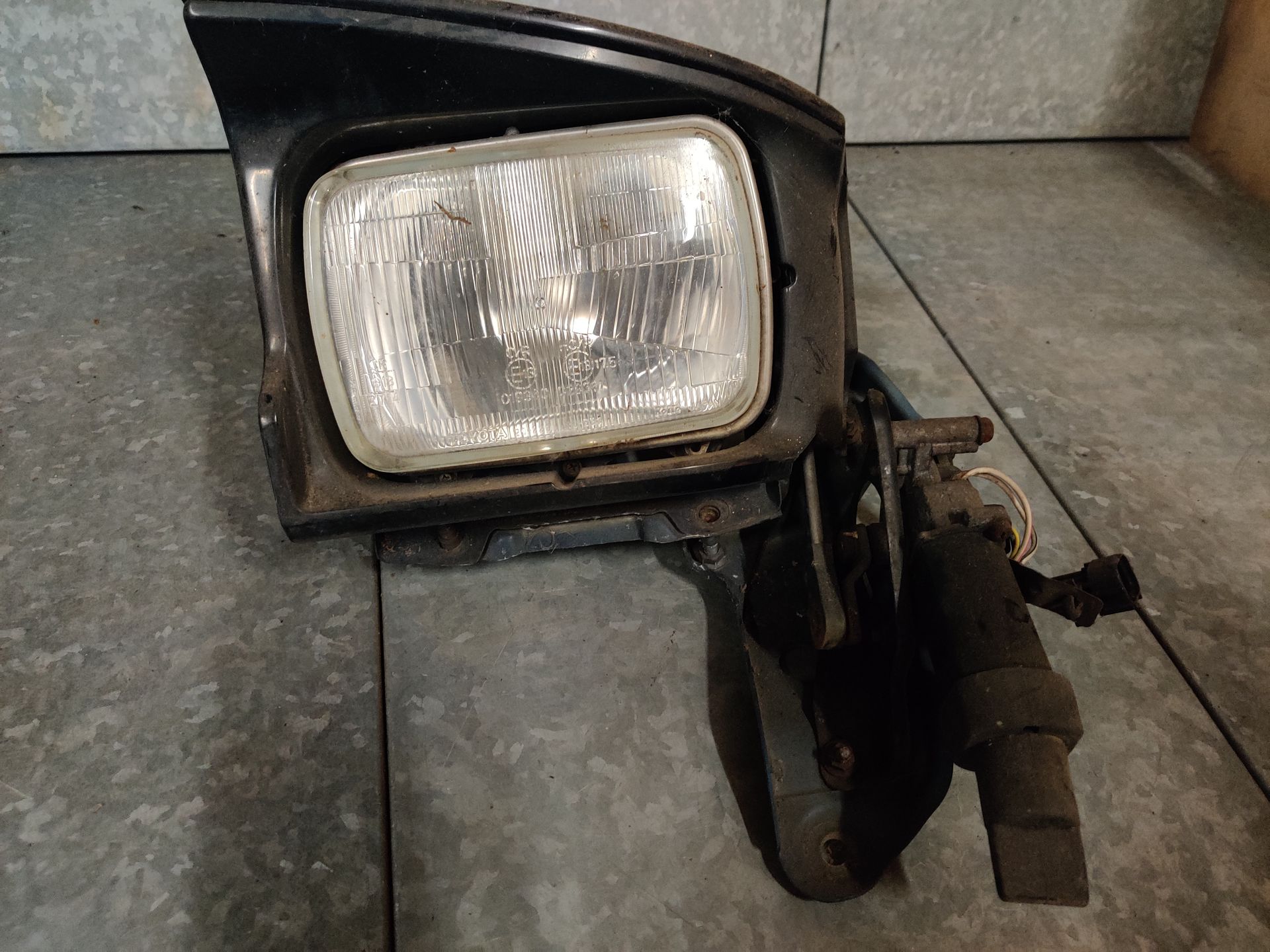 Ruime voorraad gebruikte auto onderdelen bij www.stegemancarparts.nl