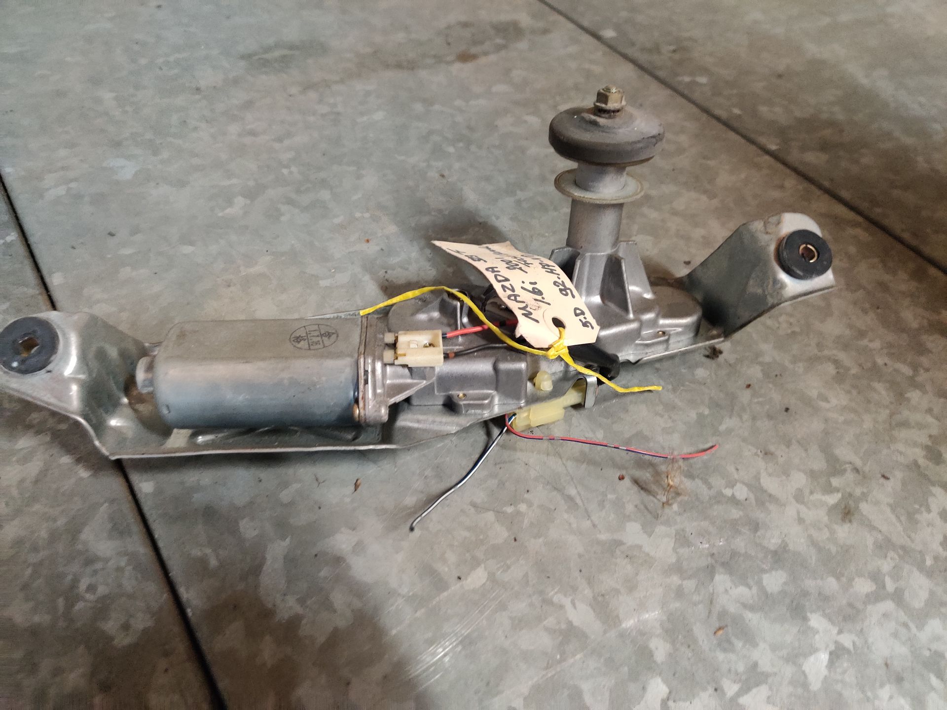 Ruime voorraad gebruikte auto onderdelen bij www.stegemancarparts.nl
