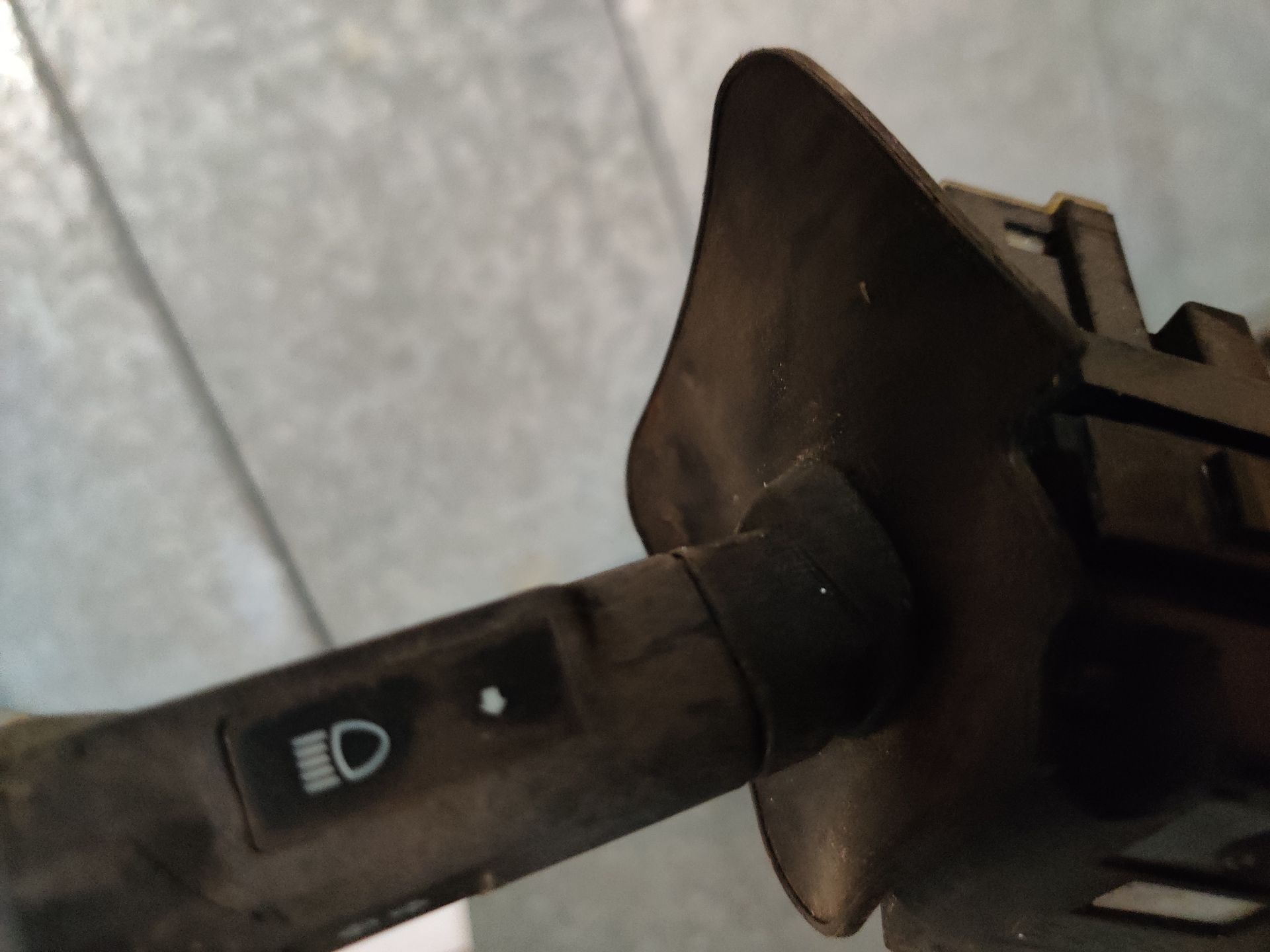 Stegeman Autosloperij, gebruikte auto onderdelen zelf demonteren of bestellen via de webshop.