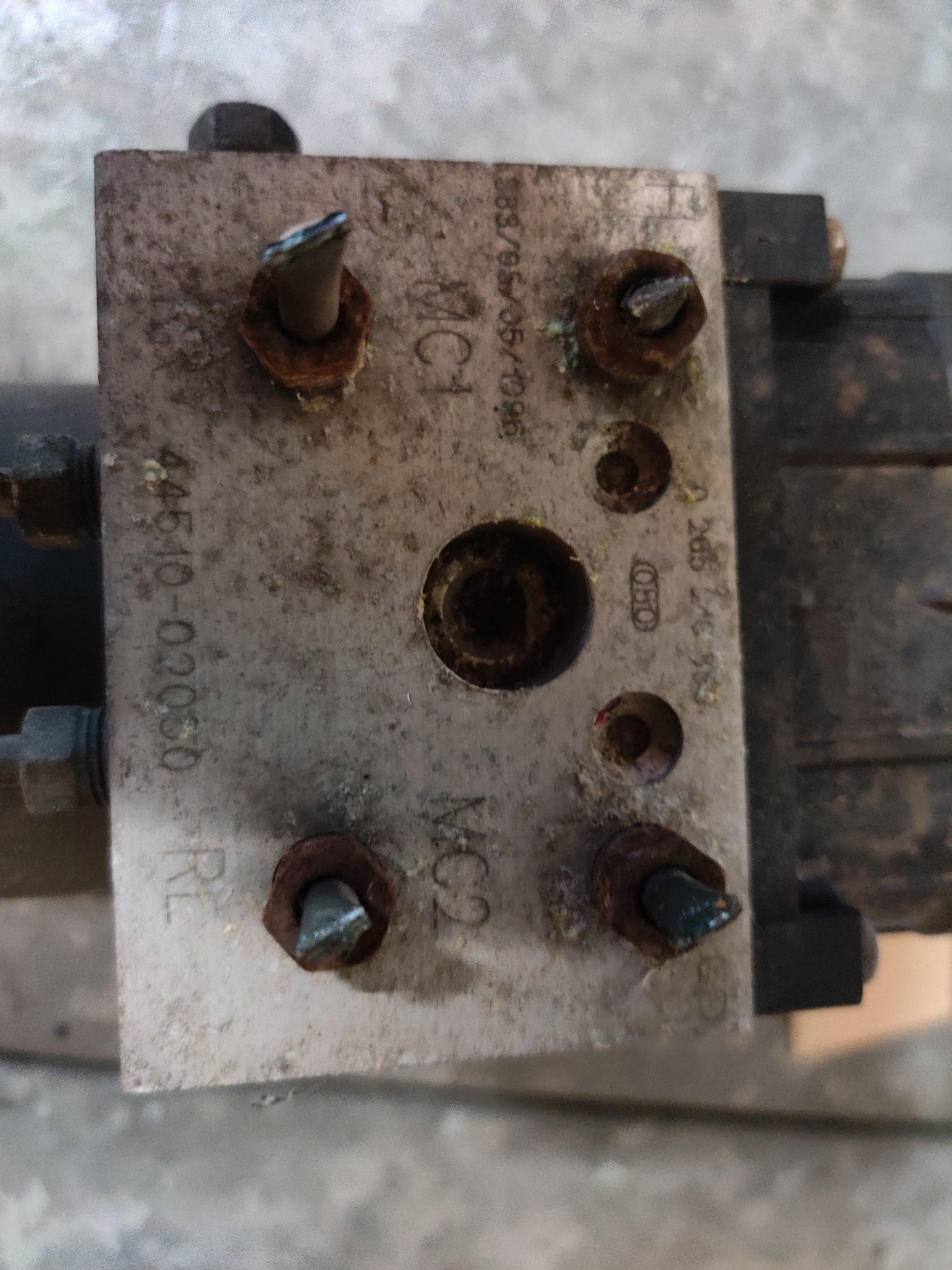 Gebruikte auto onderdelen te bestellen bij stegemancarparts.nl  meer dan 100.000 artikelen aanwezig
