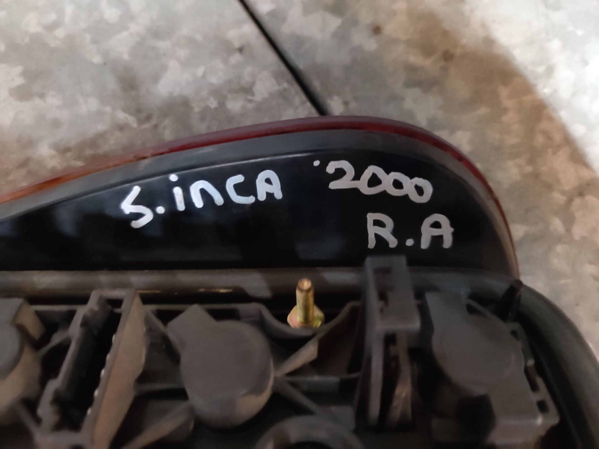 Seat Inca gebruikte auto onderdelen bij Stegeman Autosloperij, scherpe prijzen.
