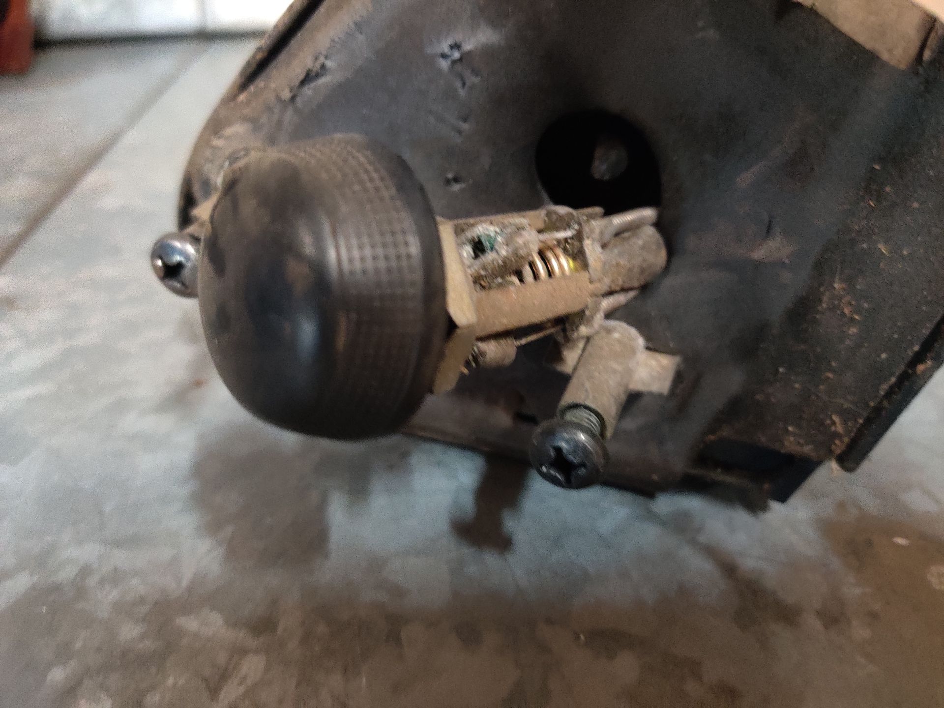 VW Caddy gebruikte auto onderdelen bij Stegeman Autosloperij, scherpe prijzen.