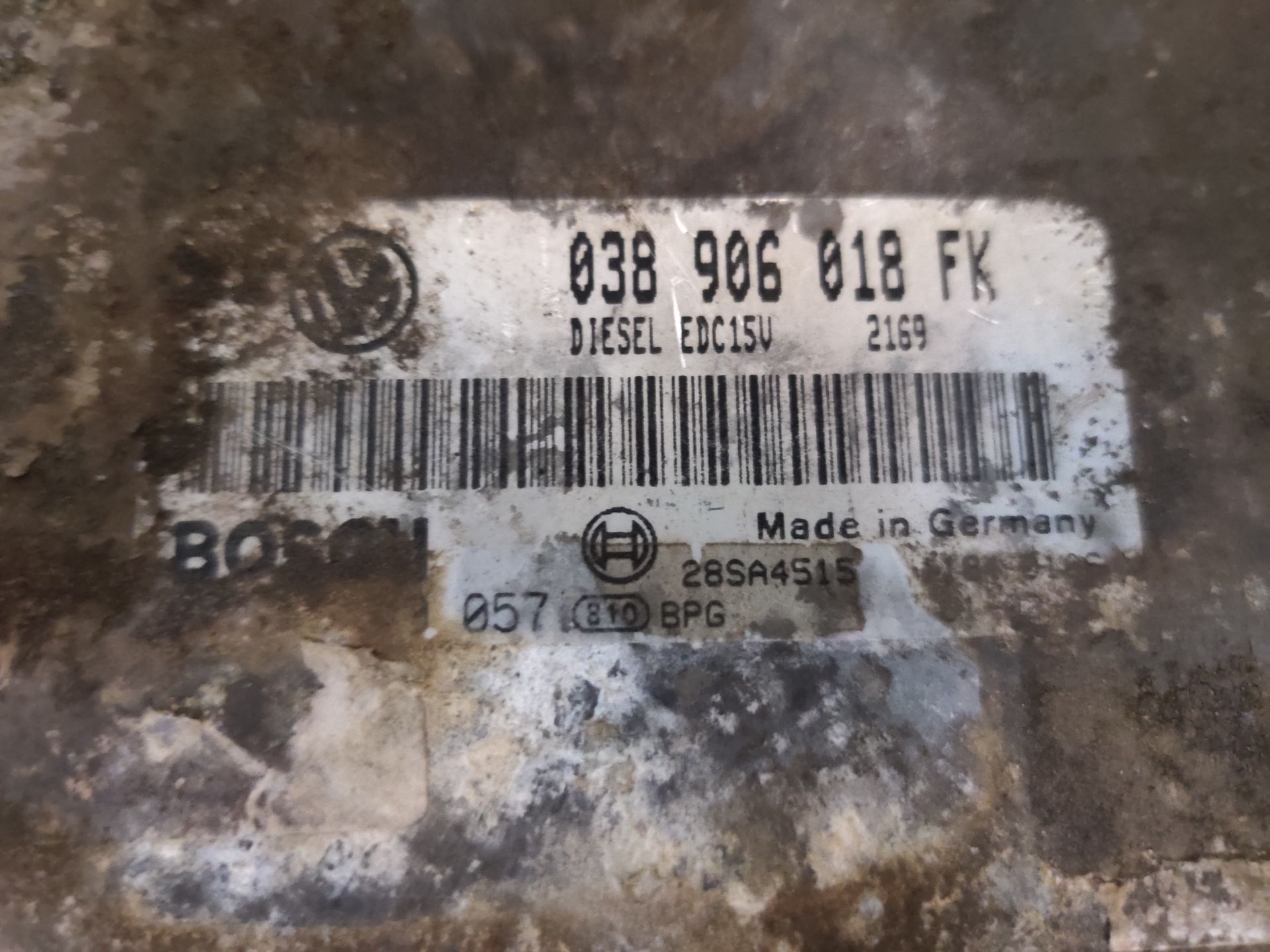 VW Caddy gebruikte auto onderdelen bij Stegeman Autosloperij, scherpe prijzen.