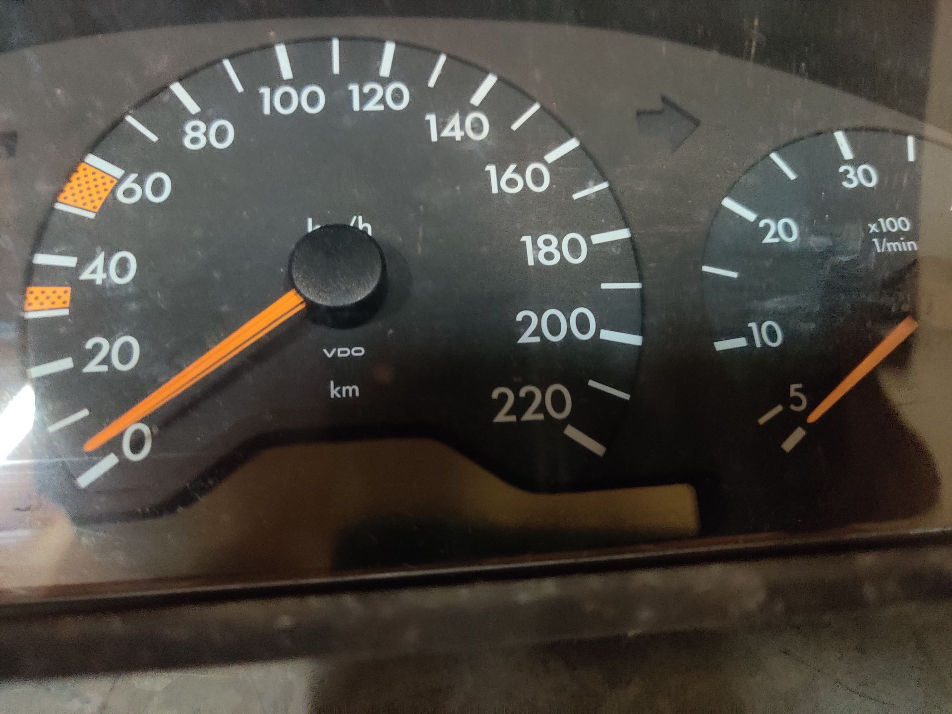 Mercedes gebruikte auto onderdelen bij Stegeman Autosloperij, scherpe prijzen.